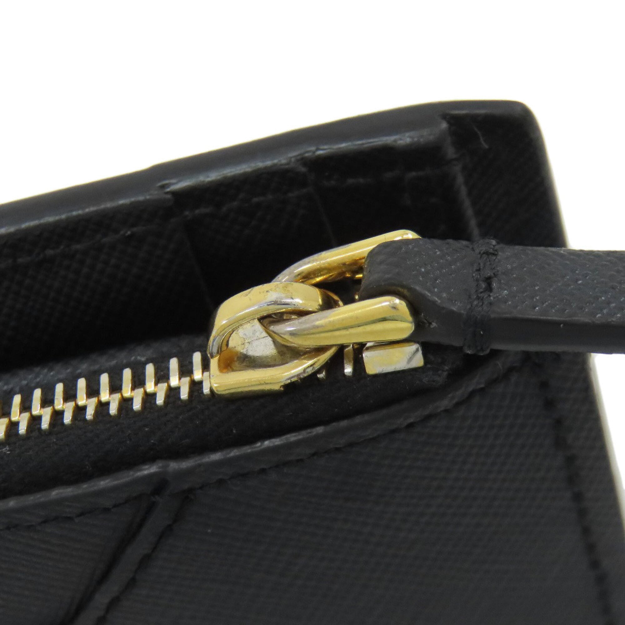 Marni Black Leather Wallet (Bi-Fold) (Pre-Owned)
