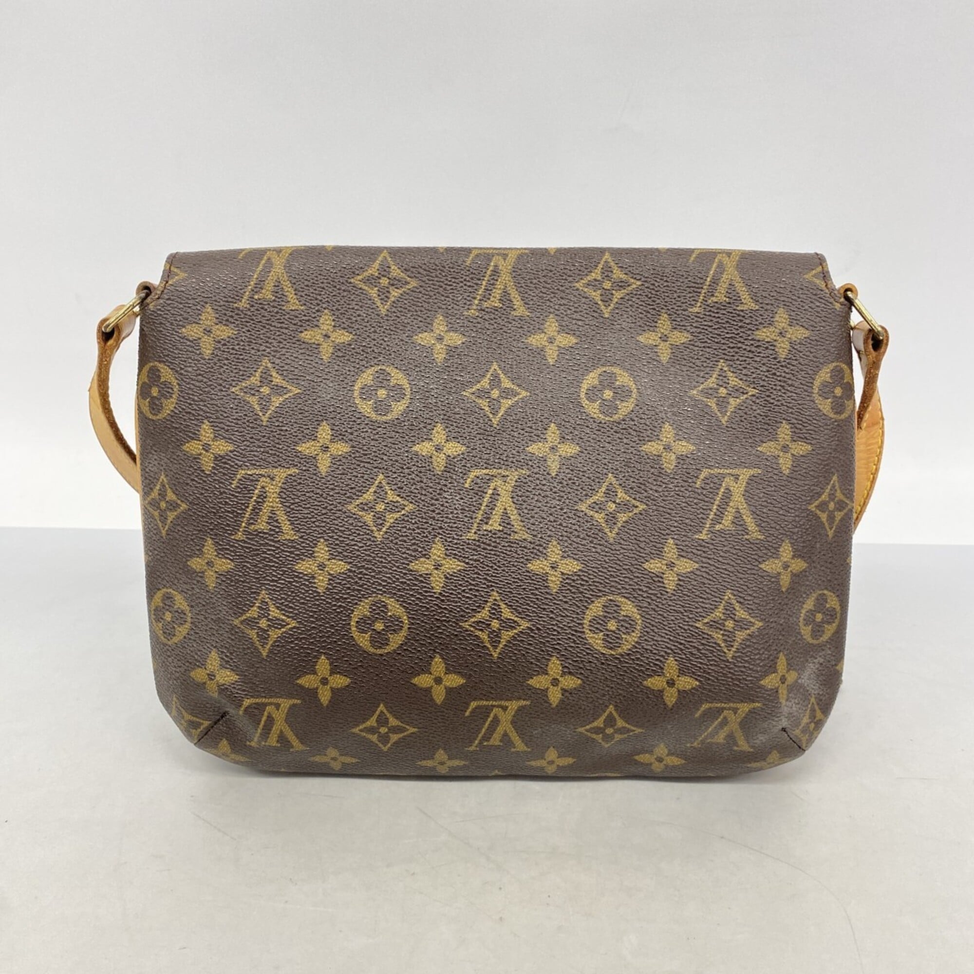 Louis Vuitton Brown Shoulder Bag (Pre-Owned)