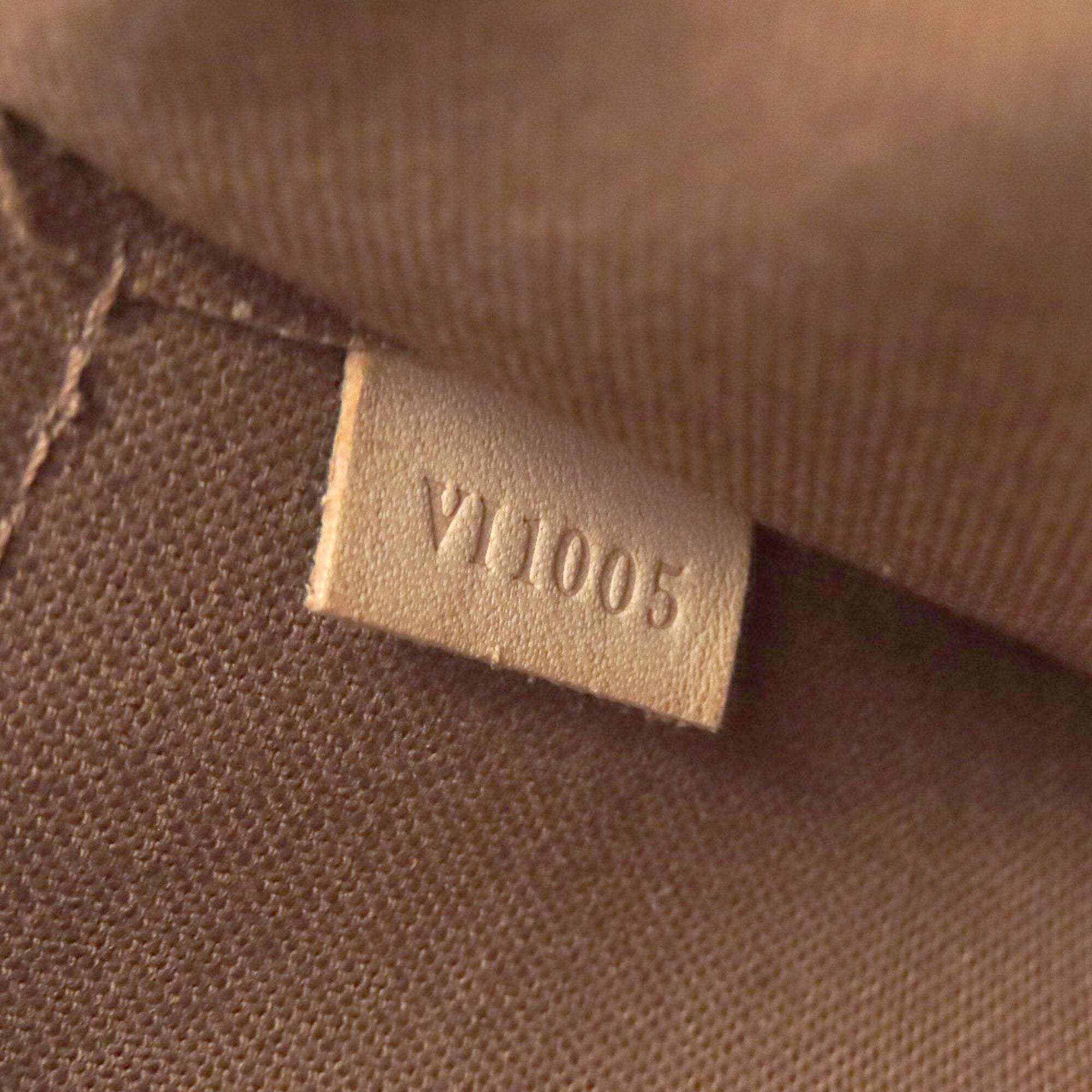 Louis Vuitton Monogram Monogram Handbag (Pre-Owned)