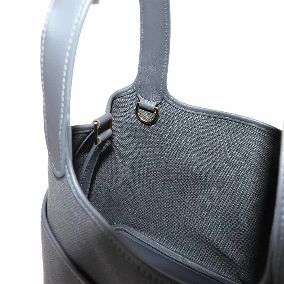 Unspecified Handbag (Pre-Owned)