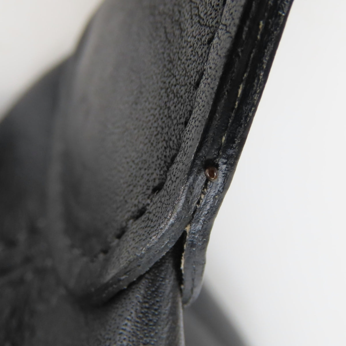 Coach Black Leather Shoulder Bag (Pre-Owned)