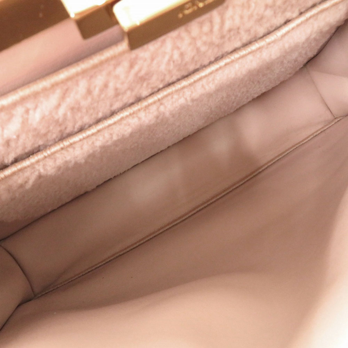 Fendi Pink Leather Handbag (Pre-Owned)