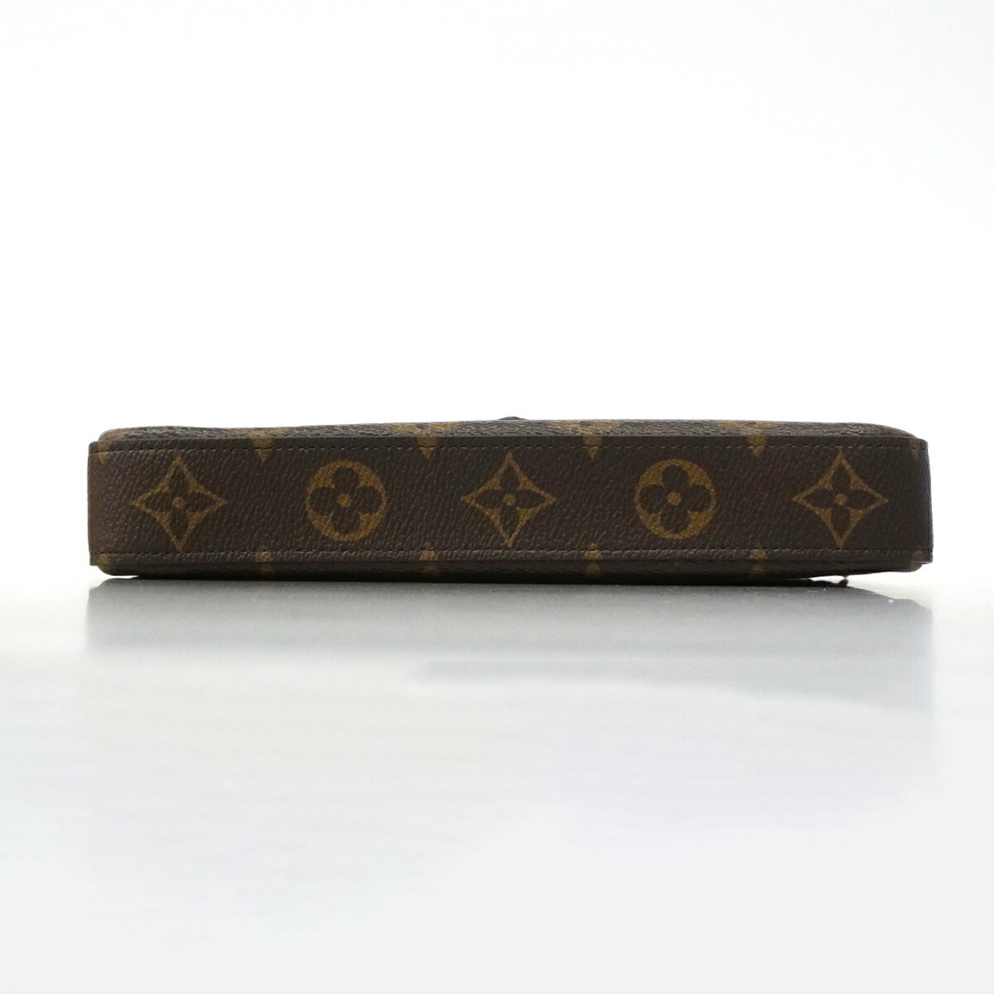 Louis Vuitton Fuchsia Chain/Shoulder Wallet (Pre-Owned)