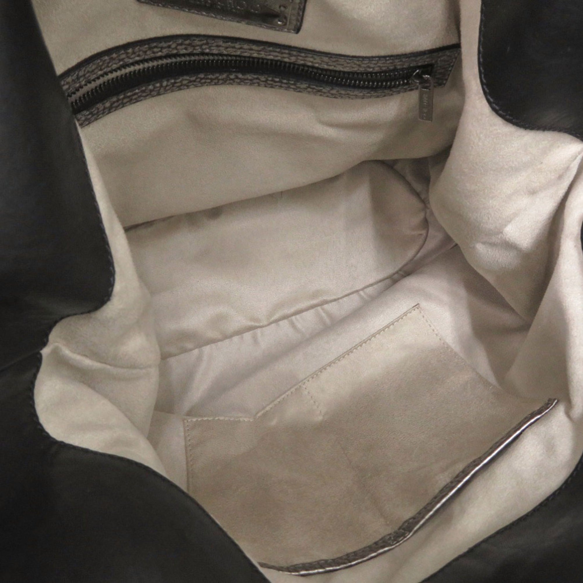 Jimmy Choo Black Silver Leather Shoulder Bag (Pre-Owned)