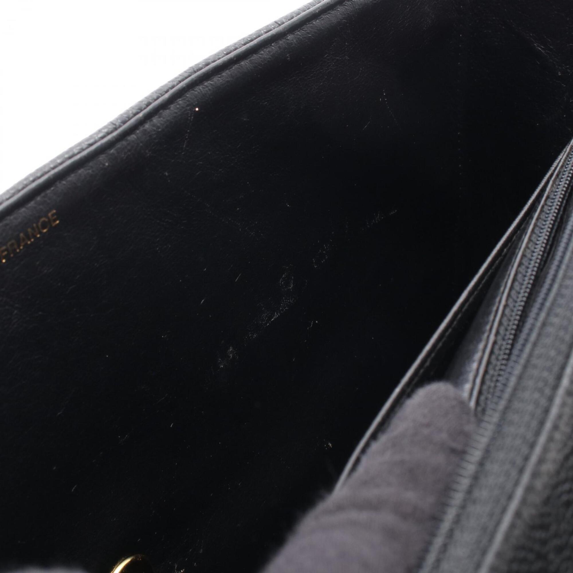 Chanel Black Grained Calfskin Handbag Shoulder Bag (Pre-Owned)