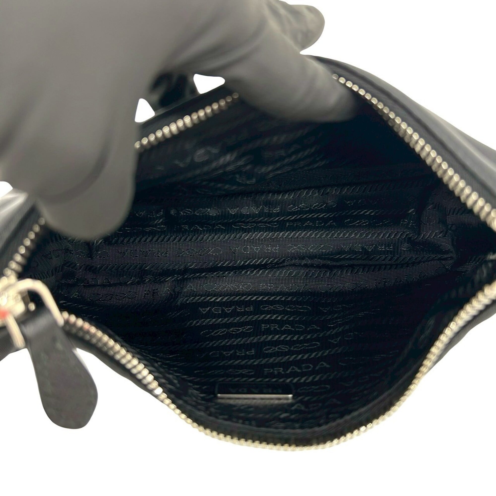 Prada Black Nylon Leather Shoulder Bag (Pre-Owned)