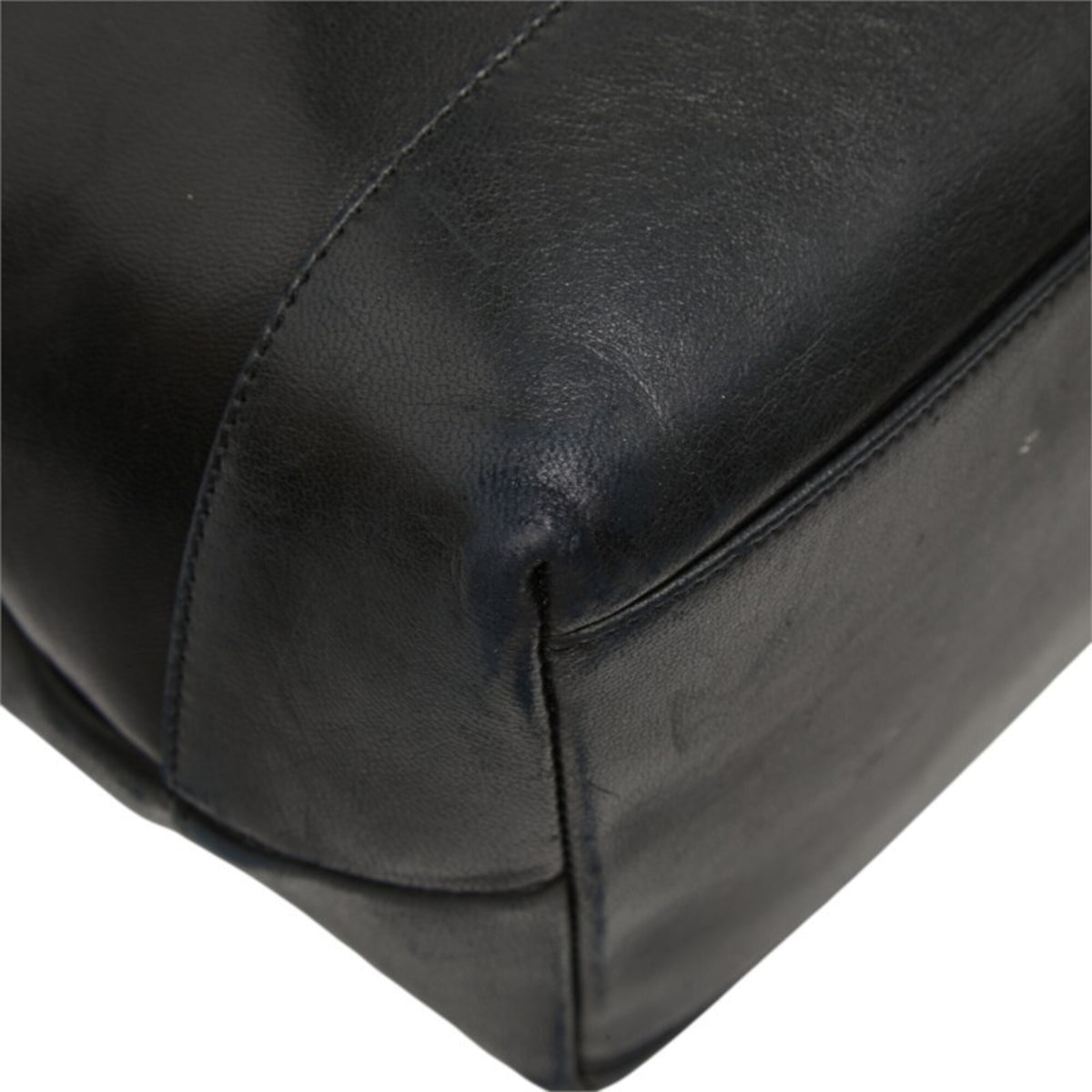 Chanel Black Leather Handbag Tote Bag (Pre-Owned)