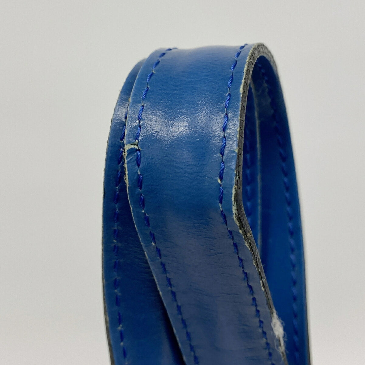 Louis Vuitton Toledo Blue Shoulder Bag (Pre-Owned)