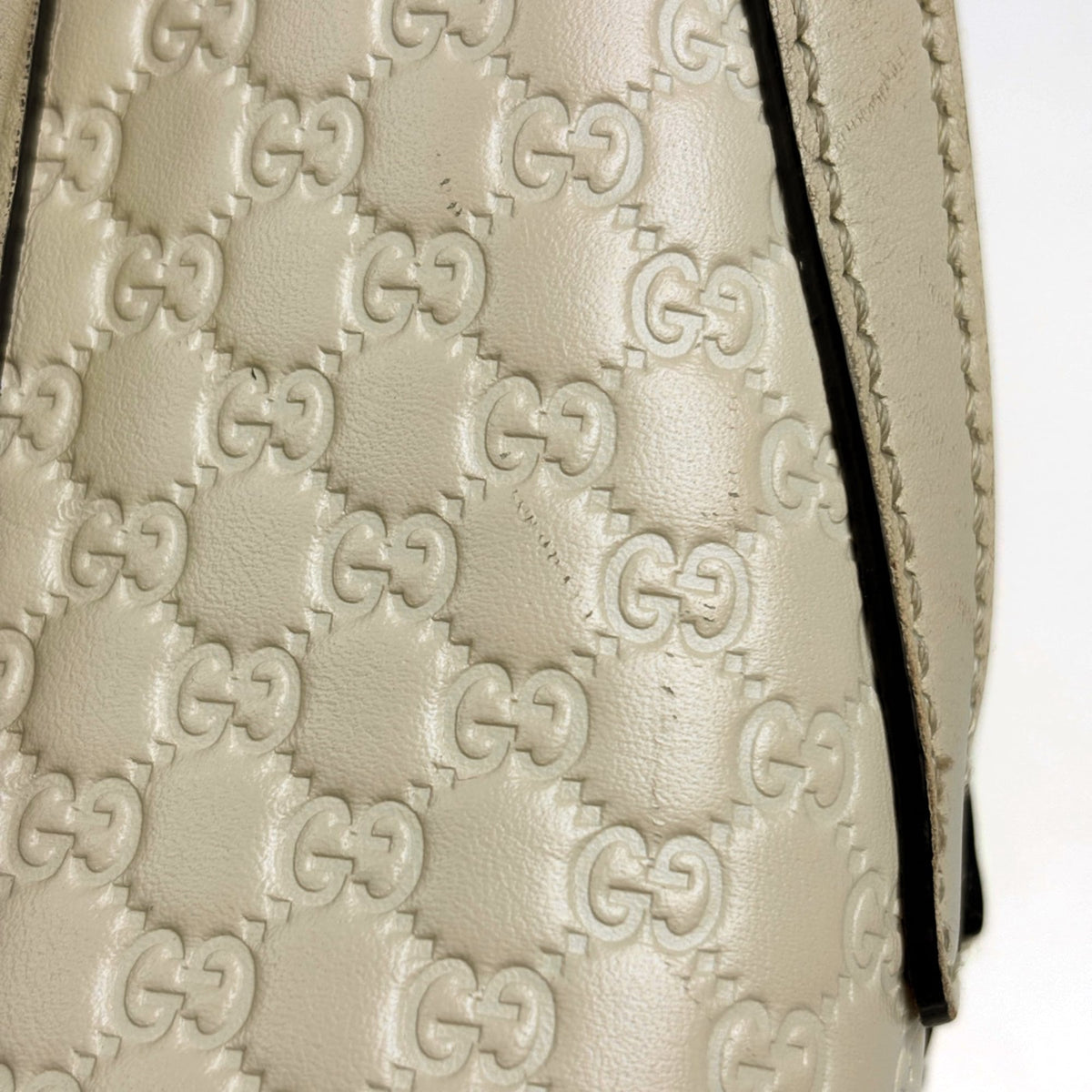 Gucci White Leather Handbag (Pre-Owned)