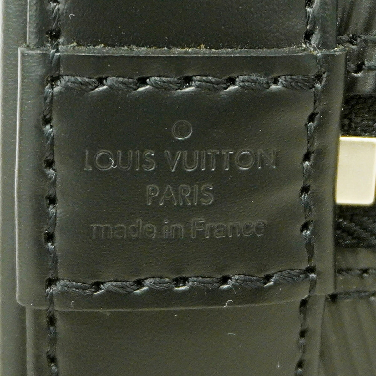 Louis Vuitton Noir Handbag (Pre-Owned)