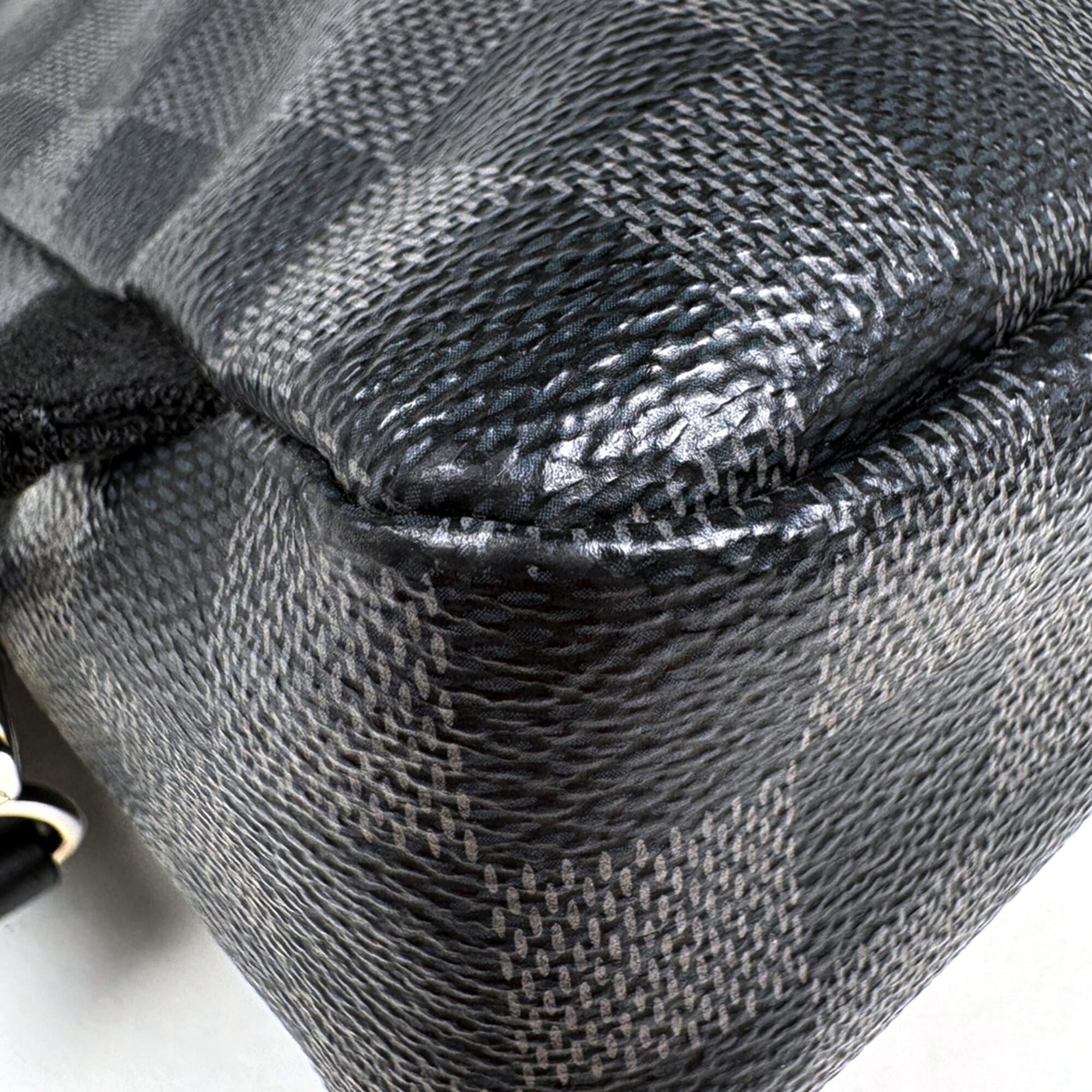 Louis Vuitton Noir Damier Graphite Shoulder Bag Sling Bag (Pre-Owned)
