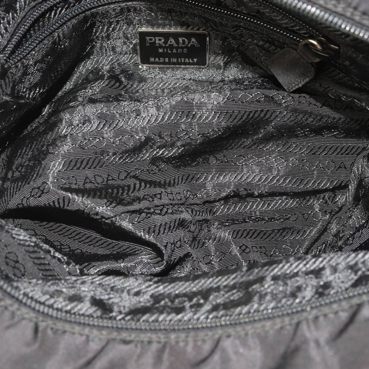Prada Black Nylon Handbag (Pre-Owned)