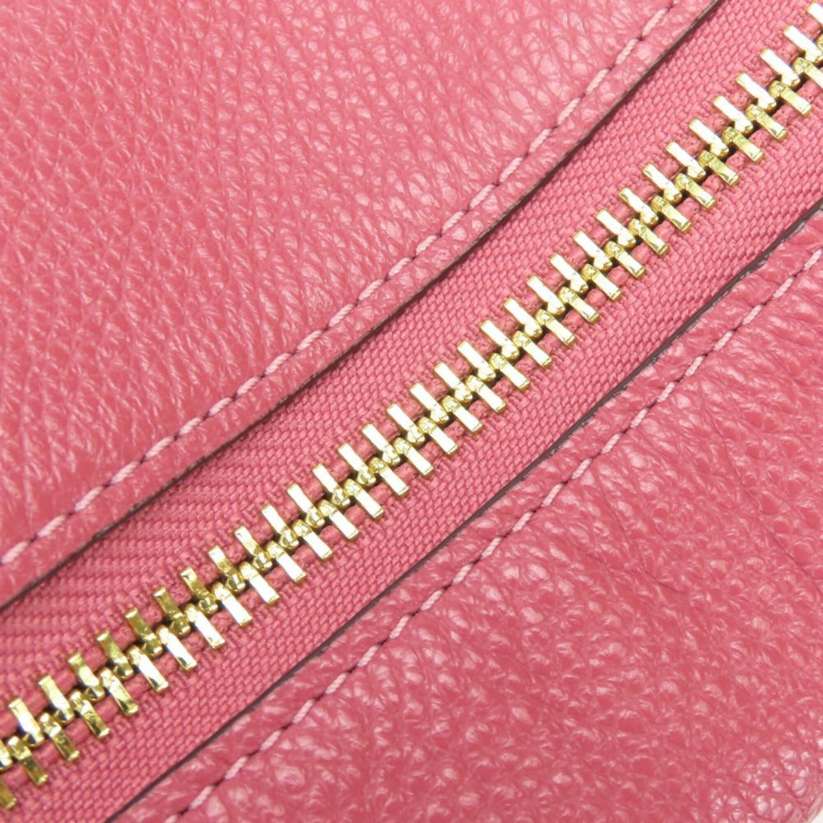 Coach Pink Leather Shoulder Bag (Pre-Owned)