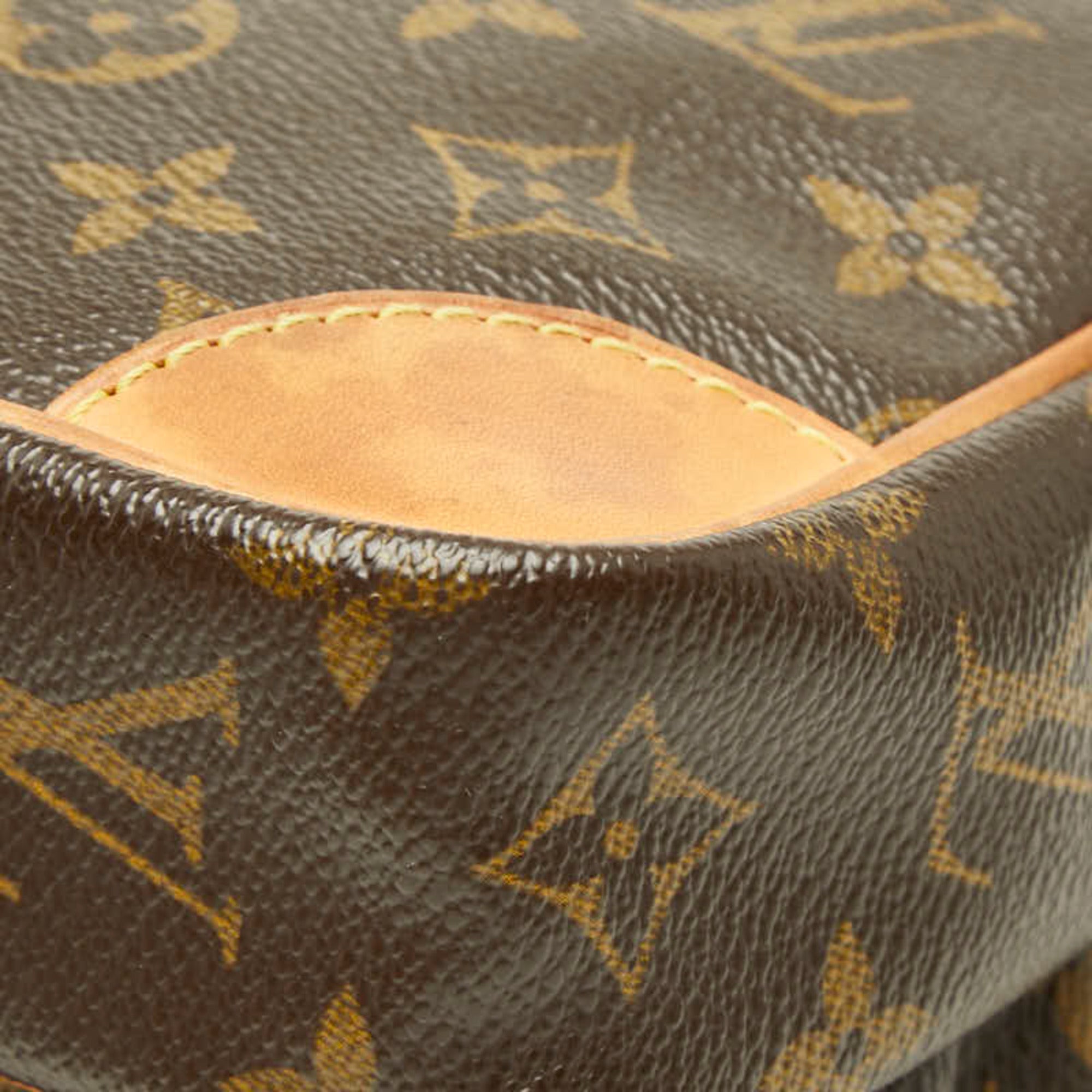 Louis Vuitton Brown Pvc Leather Shoulder Bag (Pre-Owned)