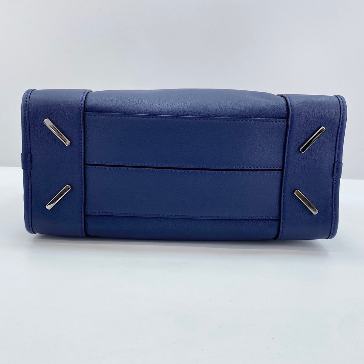 Loewe Navy Handbag (Pre-Owned)