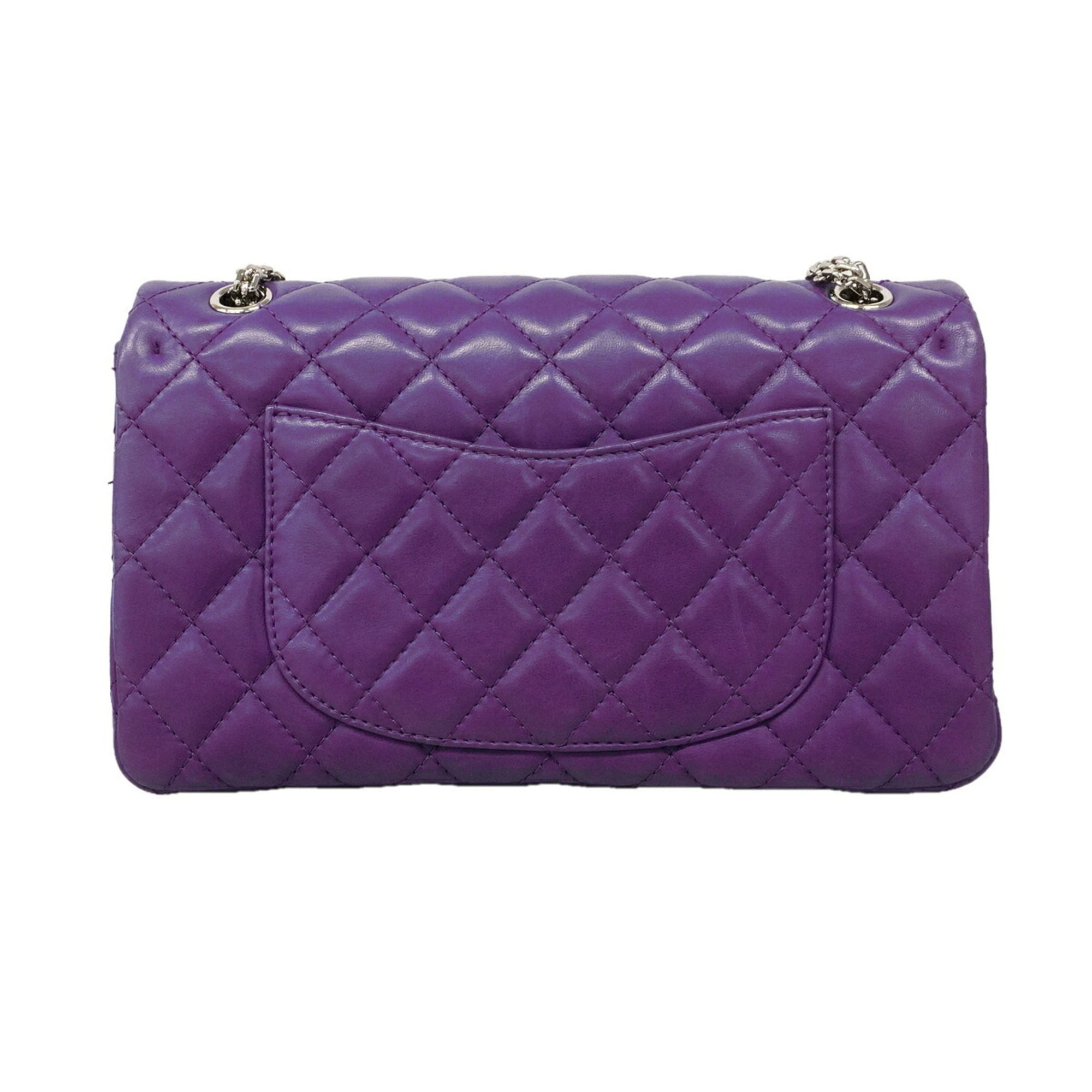 Chanel Purple Leather Shoulder Bag (Pre-Owned)