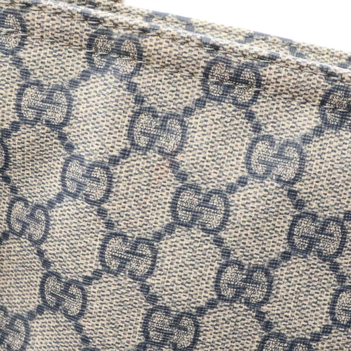 Gucci Beige Navy Pvc Coated Canvas Leather Shoulder Bag (Pre-Owned)