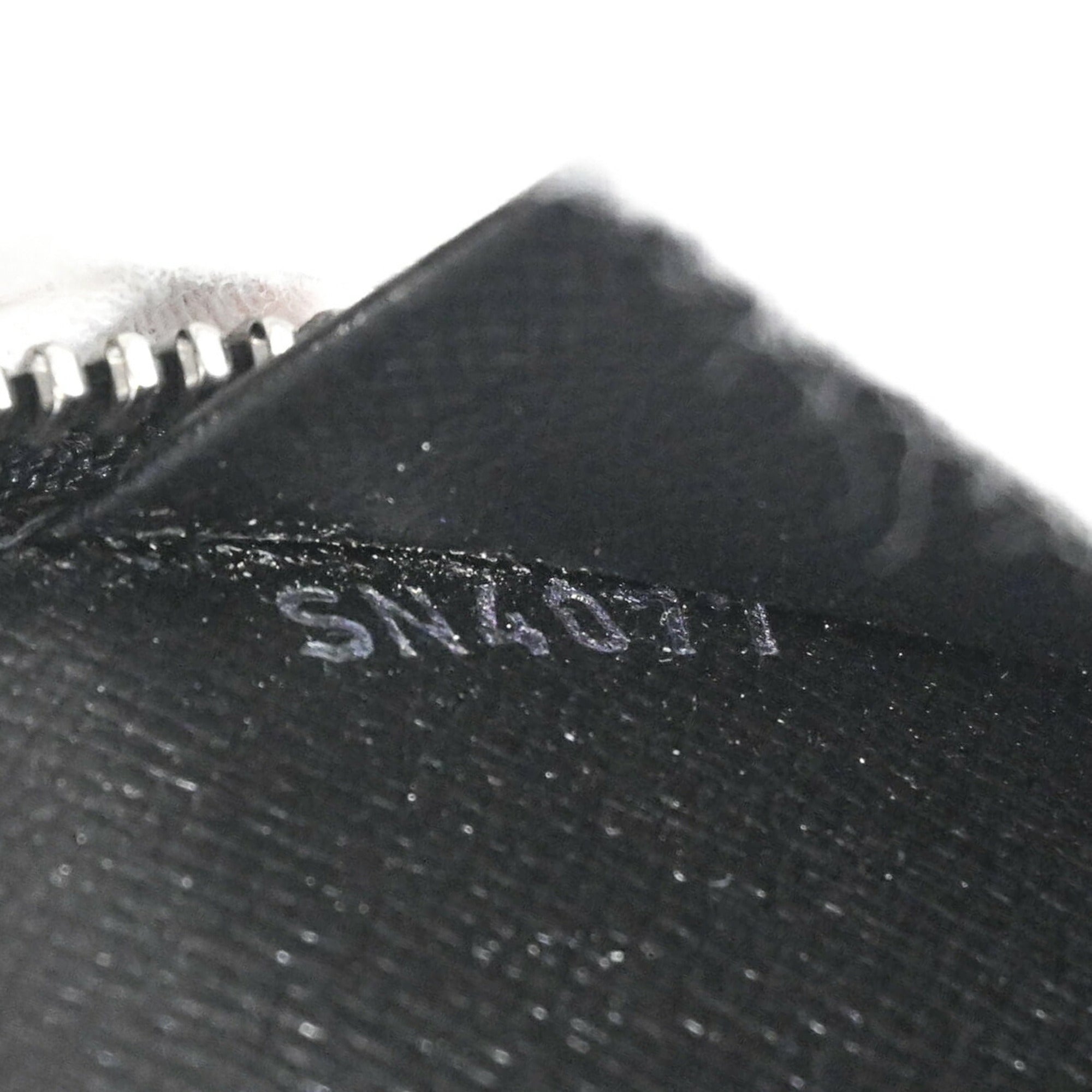 Louis Vuitton Black Epi Leather Long Wallet (Bi-Fold) (Pre-Owned)