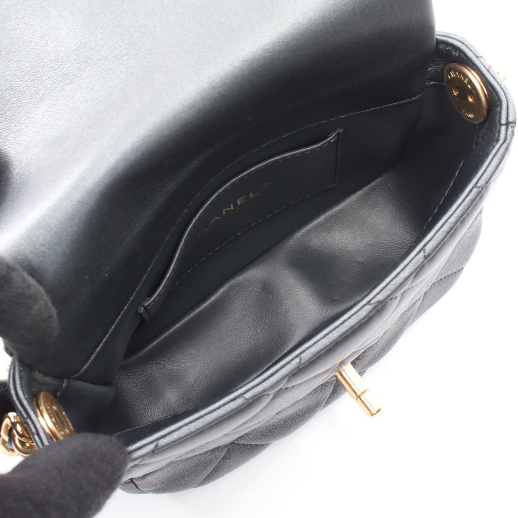 Chanel Gray Leather Handbag Shoulder Bag (Pre-Owned)