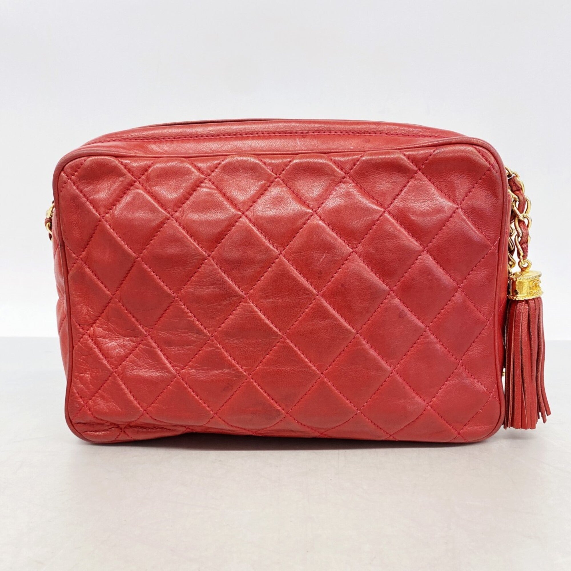 Chanel Red Color Leather Shoulder Bag (Pre-Owned)