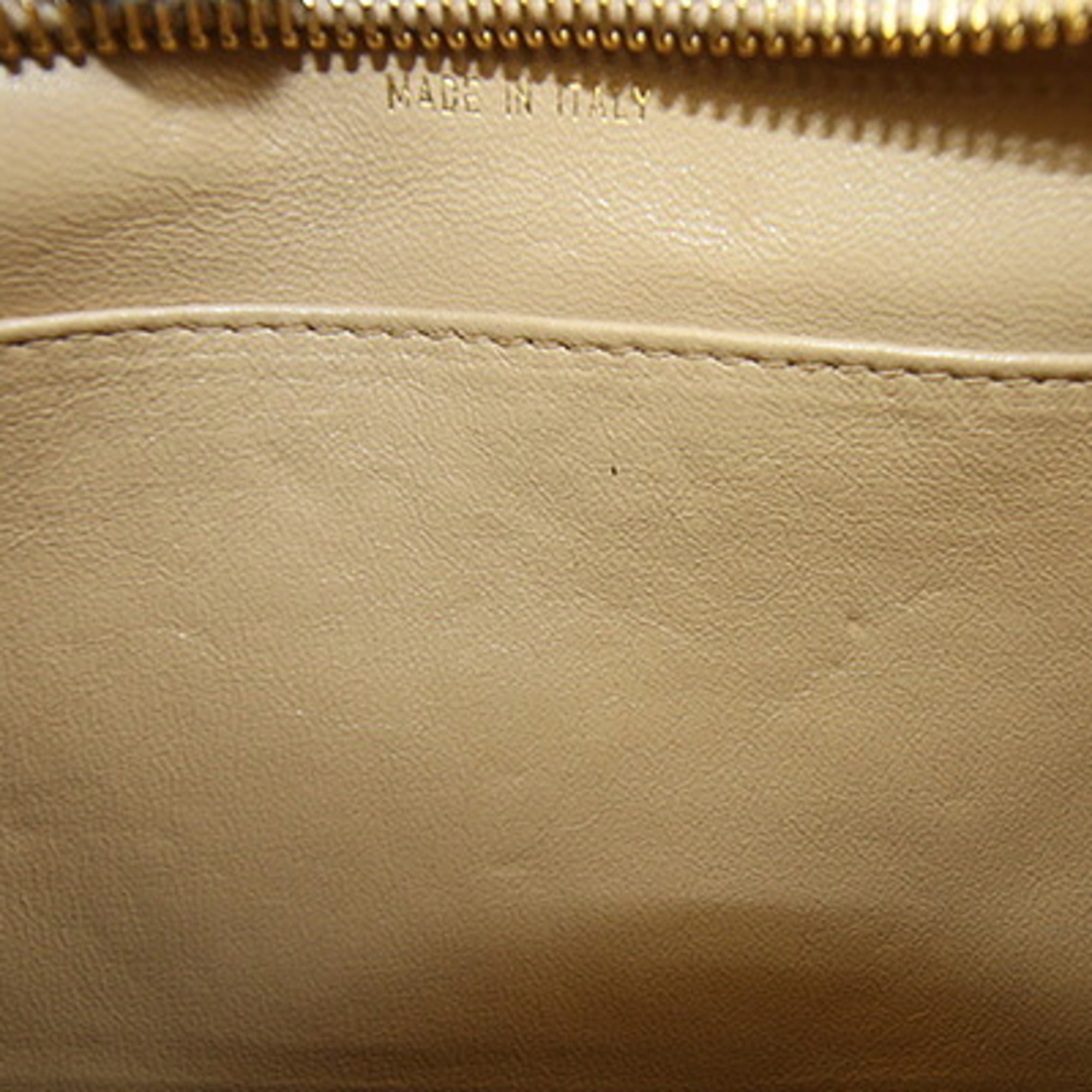 Chanel Beige Leather Handbag (Pre-Owned)