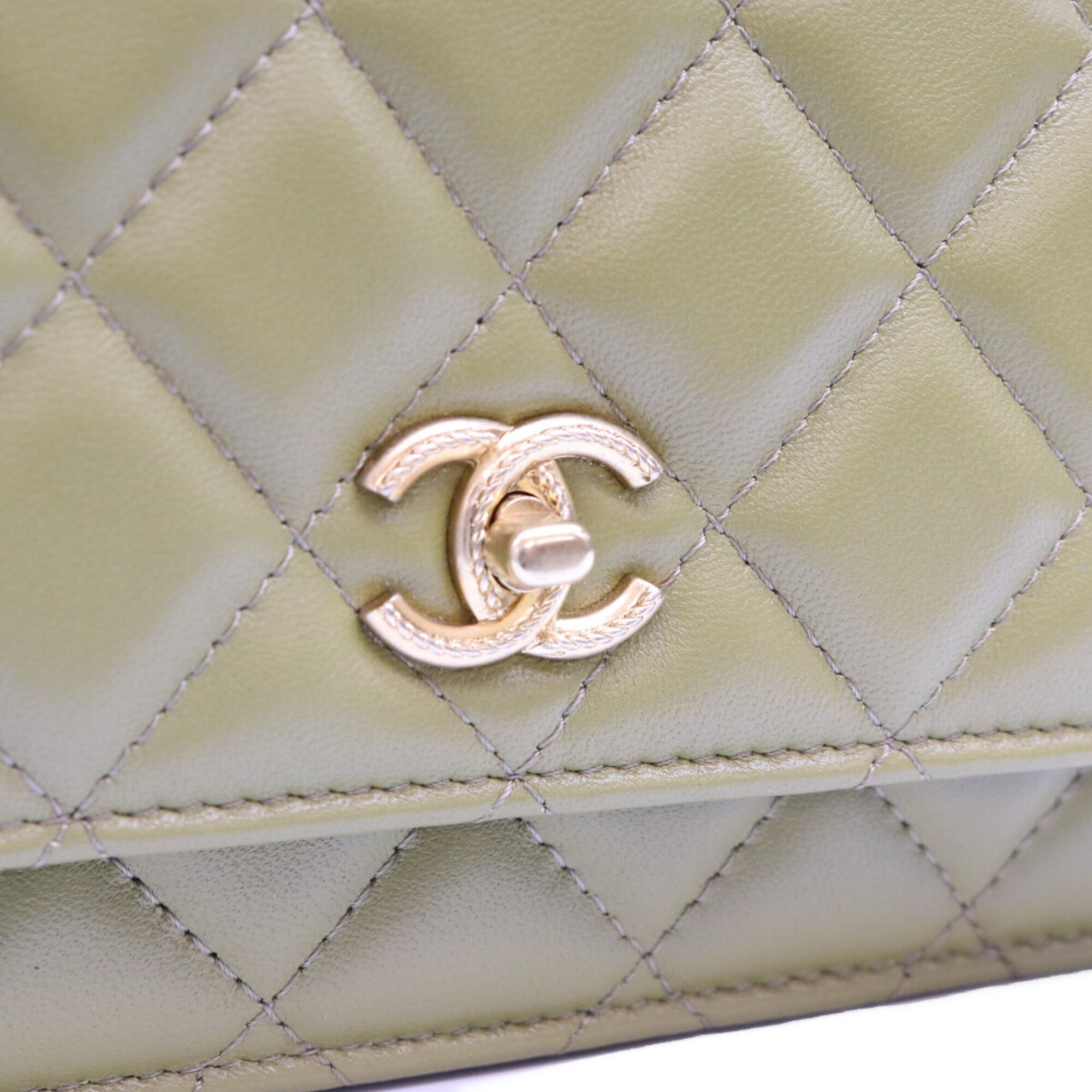 Chanel Khaki Leather Shoulder Bag (Pre-Owned)