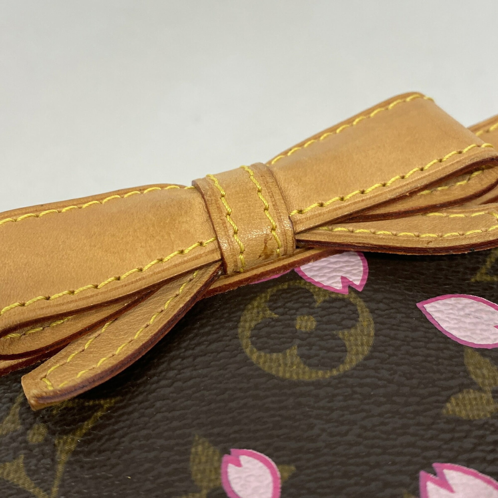 Louis Vuitton Brown Pouch (Pre-Owned)