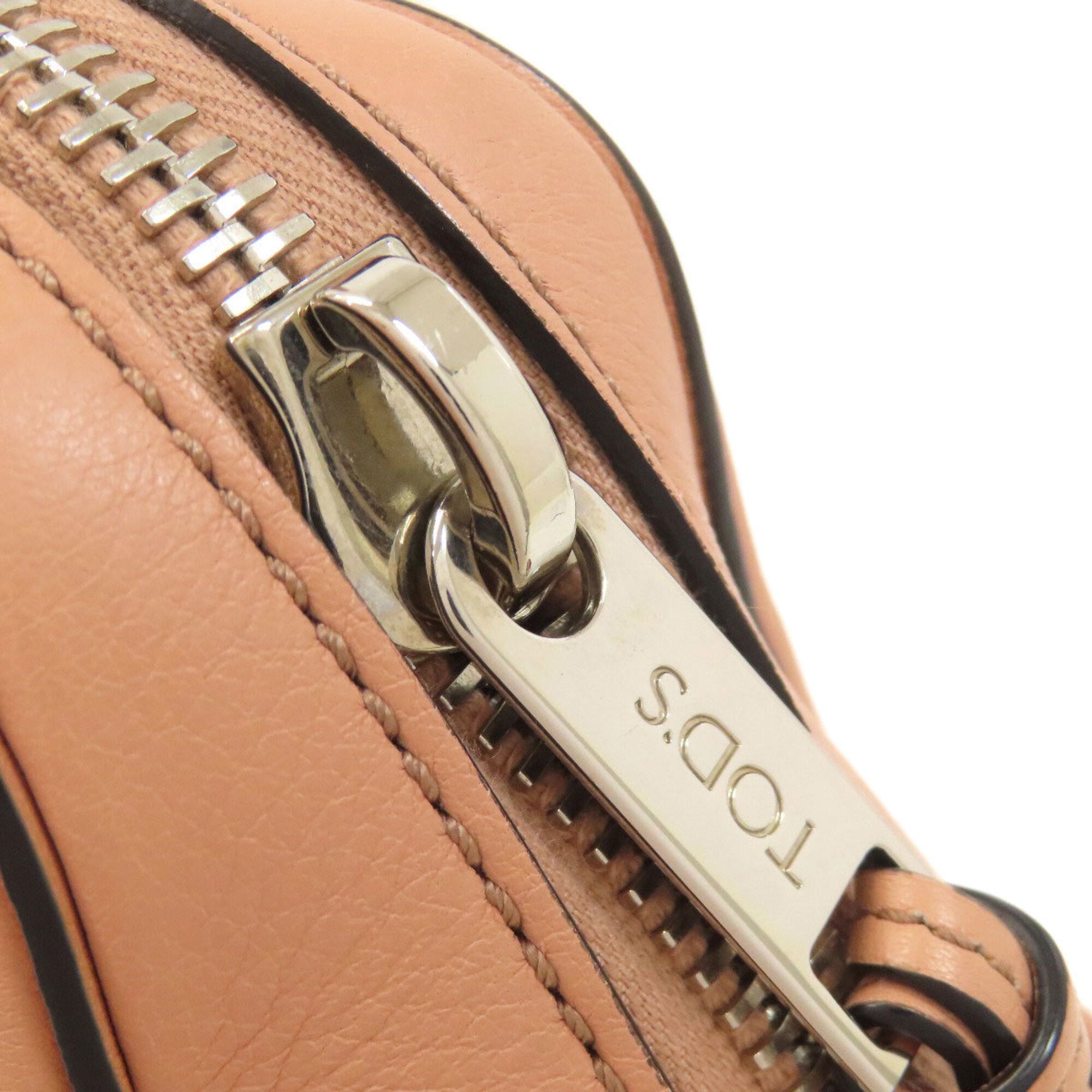Tod's Pink Leather Handbag (Pre-Owned)