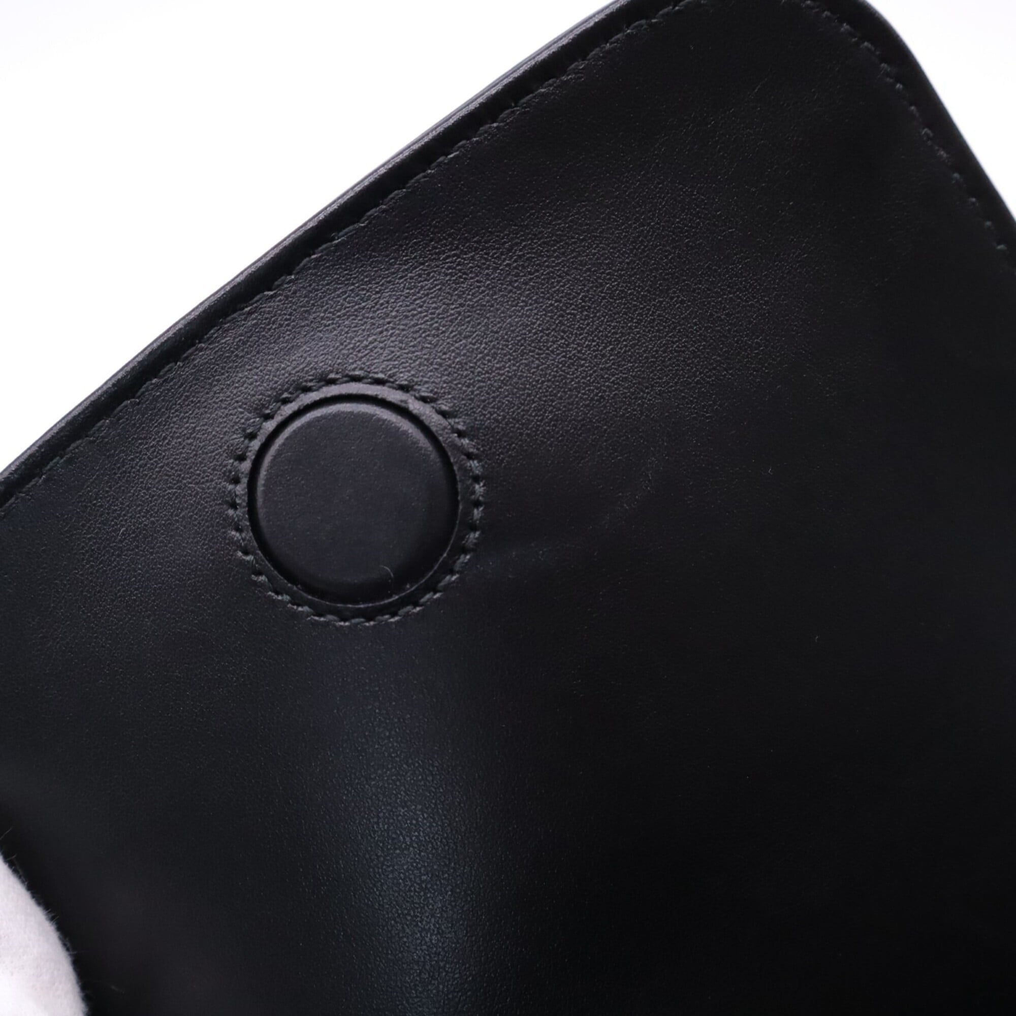 Gucci Black Gray Coated Canvas Leather Crossbody Bag Shoulder Bag (Pre-Owned)