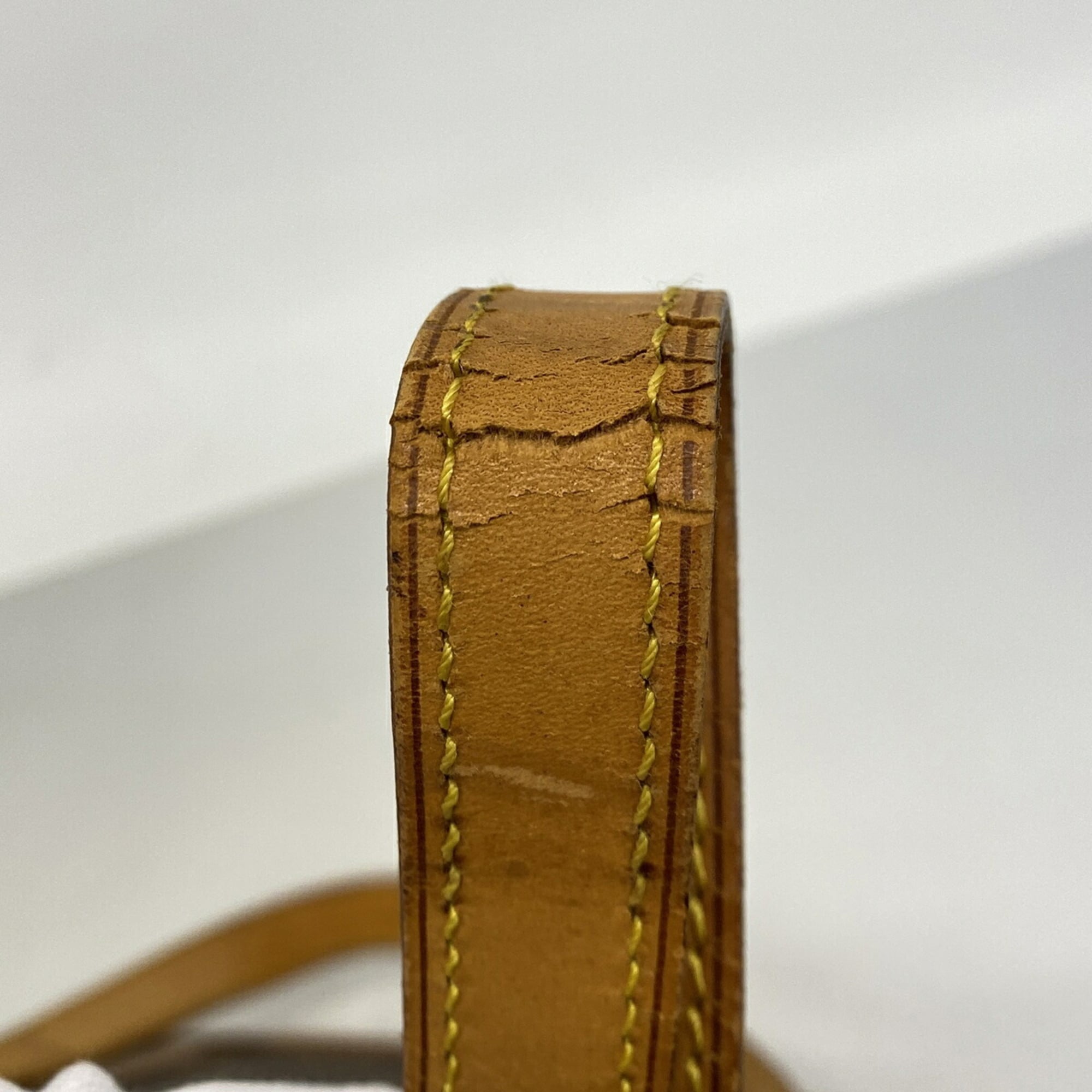 Louis Vuitton Brown Tote Bag (Pre-Owned)