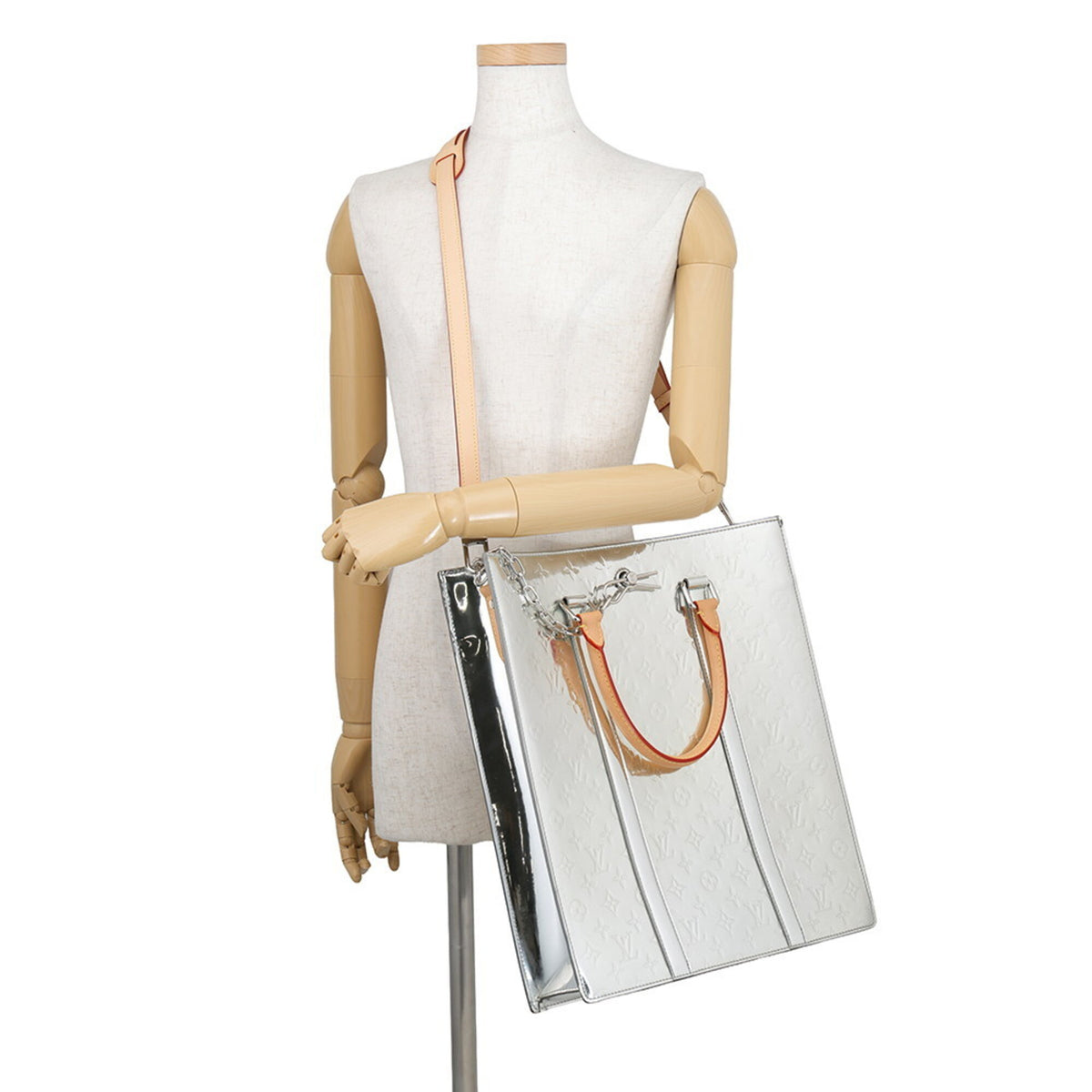 Louis Vuitton Silver Handbag Shoulder Bag Tote Bag (Pre-Owned)