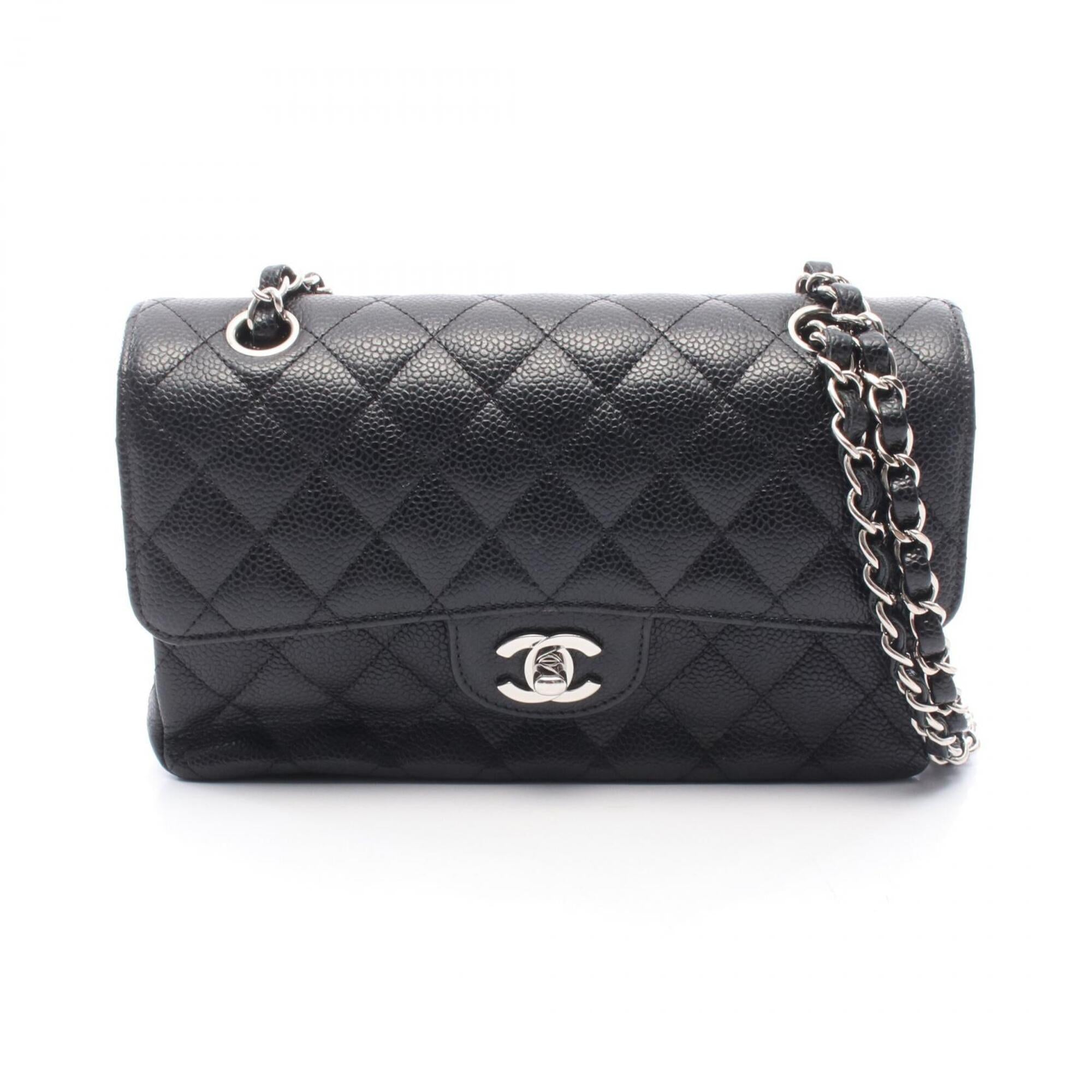 Chanel Black Grained Calfskin Handbag Shoulder Bag (Pre-Owned)