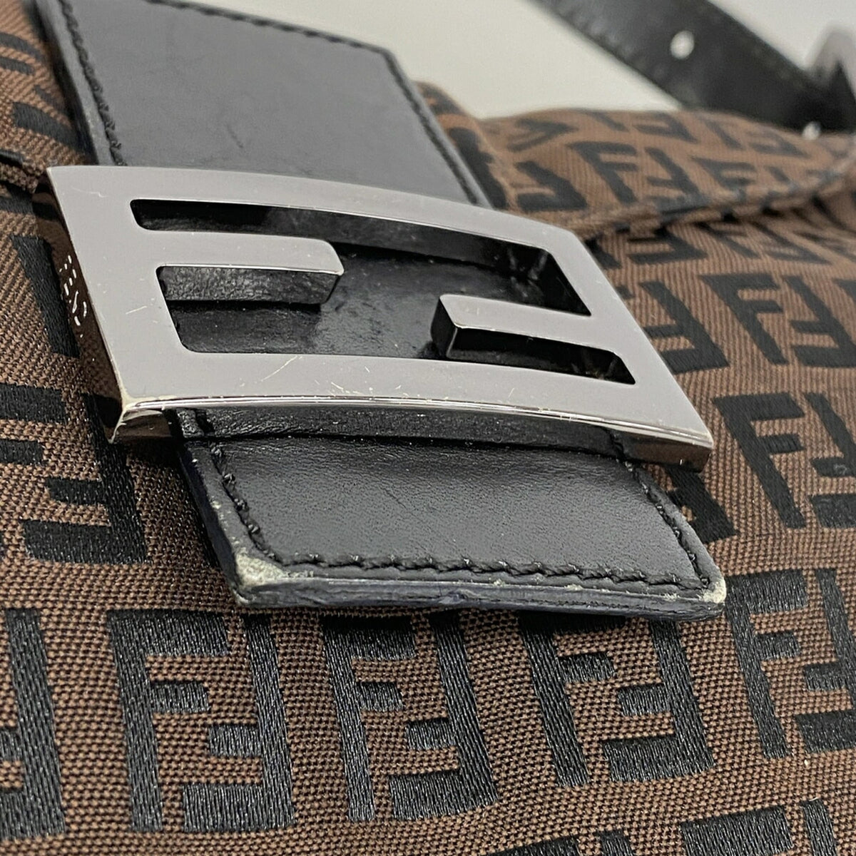 Fendi Black Brown Nylon Canvas Handbag (Pre-Owned)