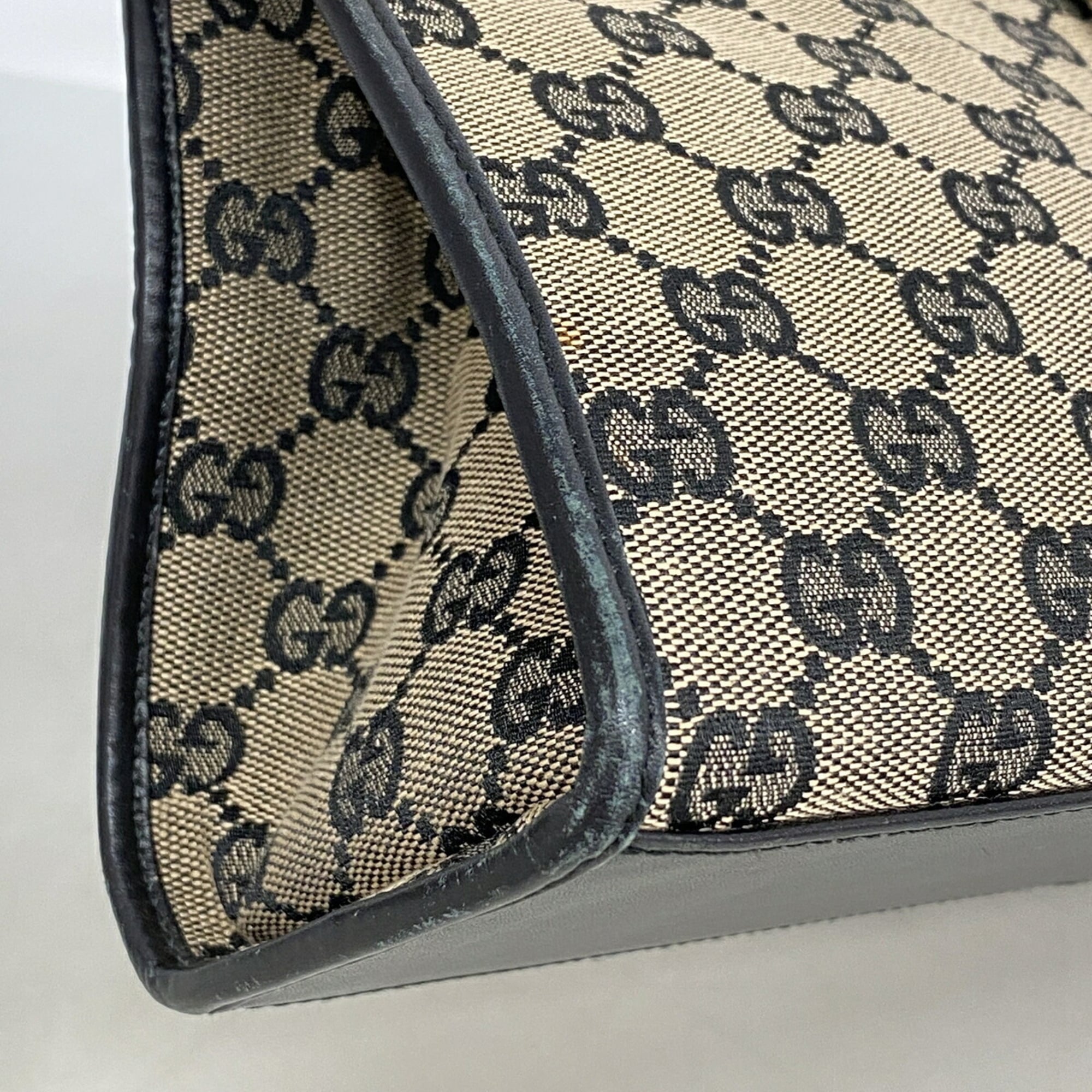 Gucci Black Brown Canvas Handbag (Pre-Owned)