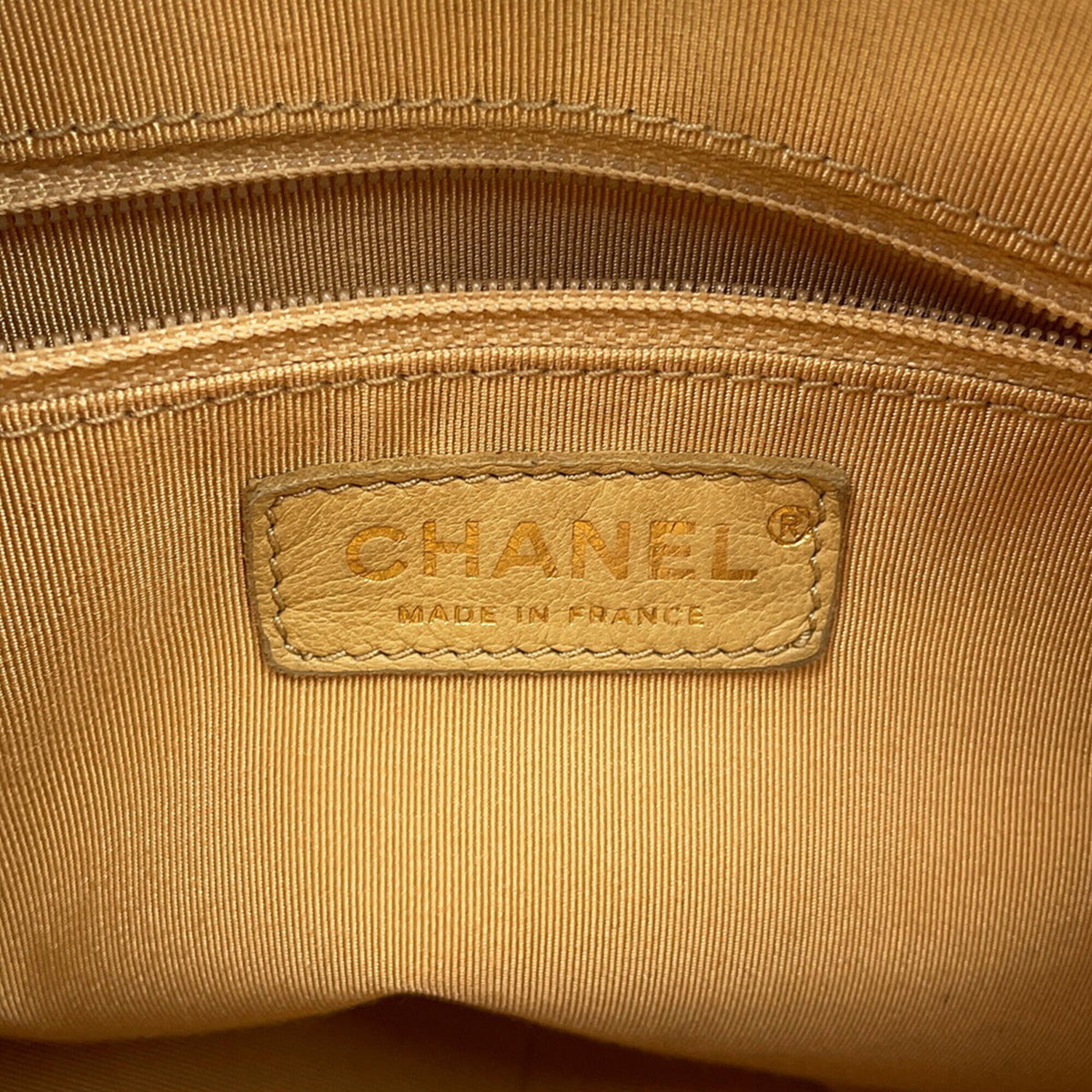 Chanel Pink Grained Calfskin Handbag Shoulder Bag (Pre-Owned)