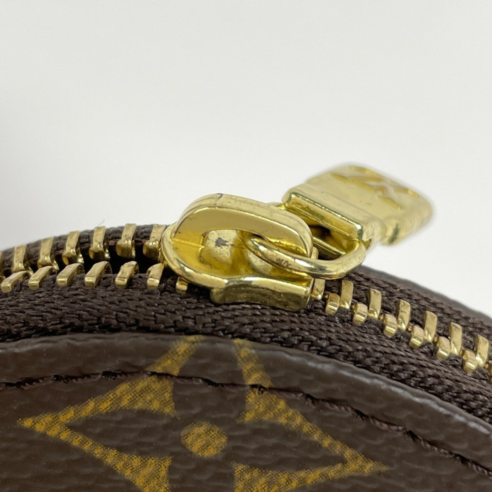 Louis Vuitton Brown Monogram Coin Purse/Coin Case (Pre-Owned)