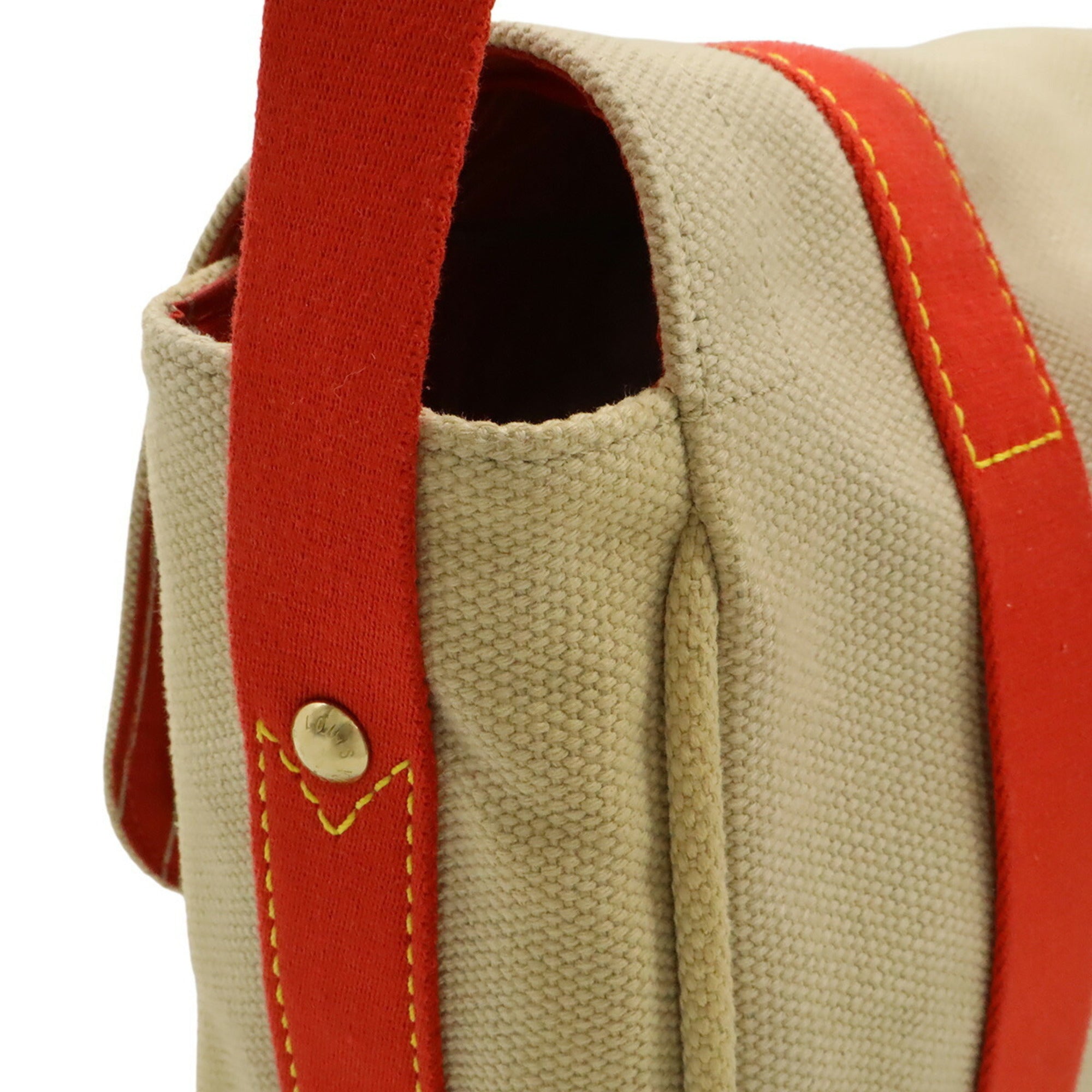 Louis Vuitton Beige Red Color Canvas Shoulder Bag (Pre-Owned)