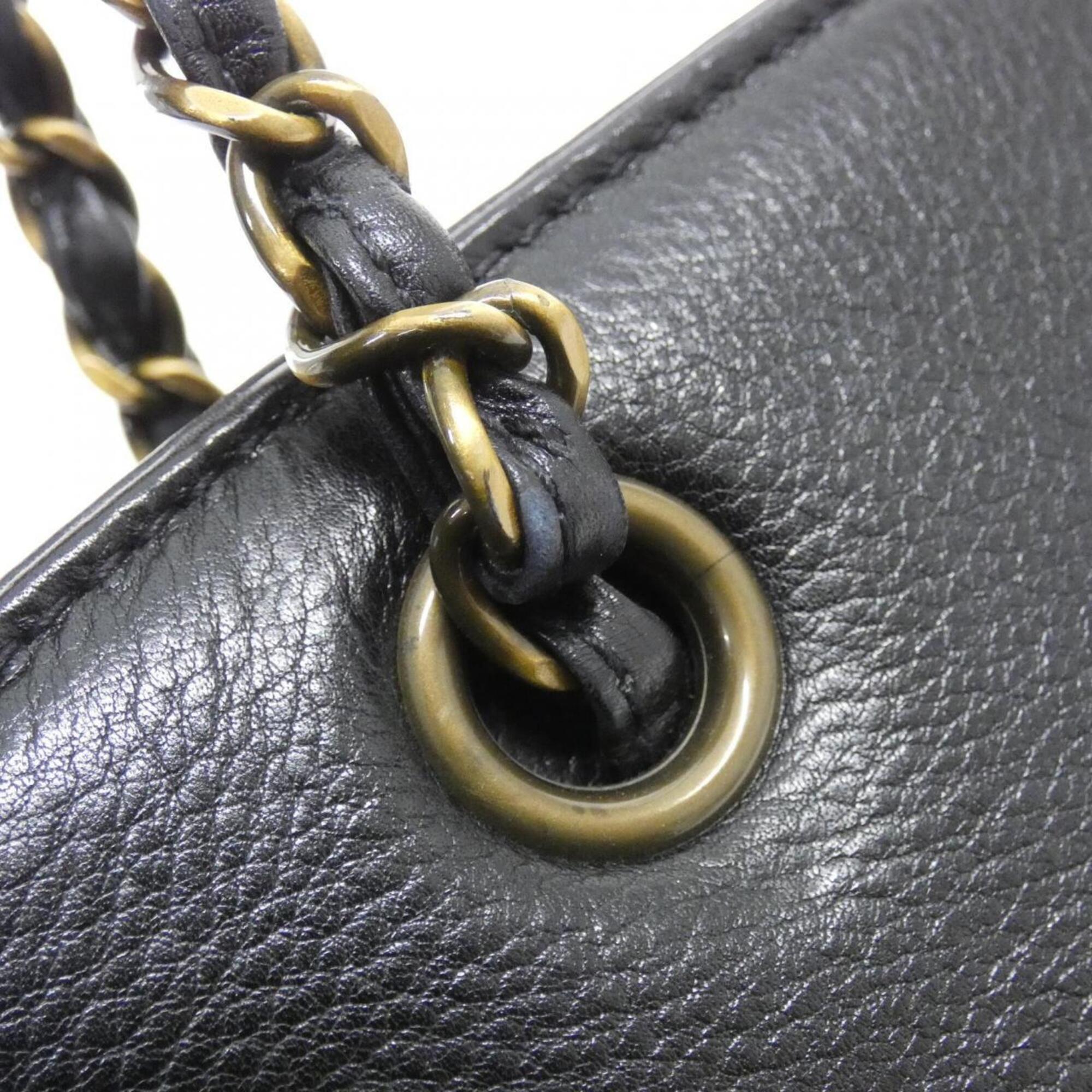 Chanel Black Leather Handbag (Pre-Owned)