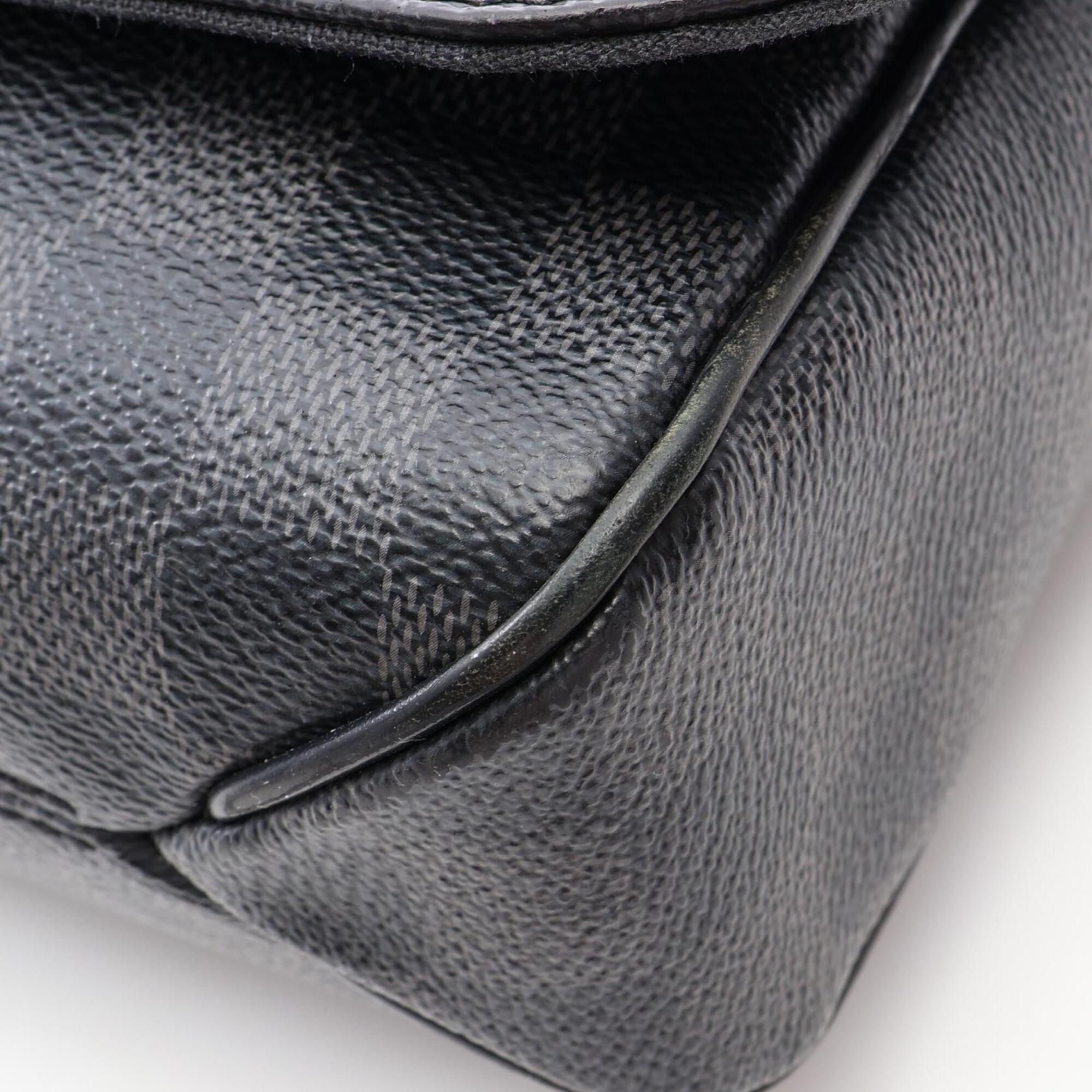 Louis Vuitton Black Damier Graphite Pvc Leather Handbag Shoulder Bag (Pre-Owned)