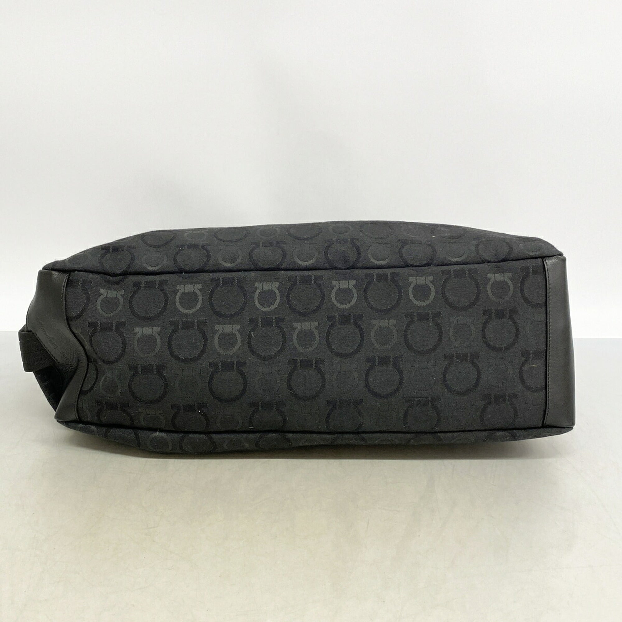 Salvatore Ferragamo Black Nylon Canvas Tote Bag (Pre-Owned)