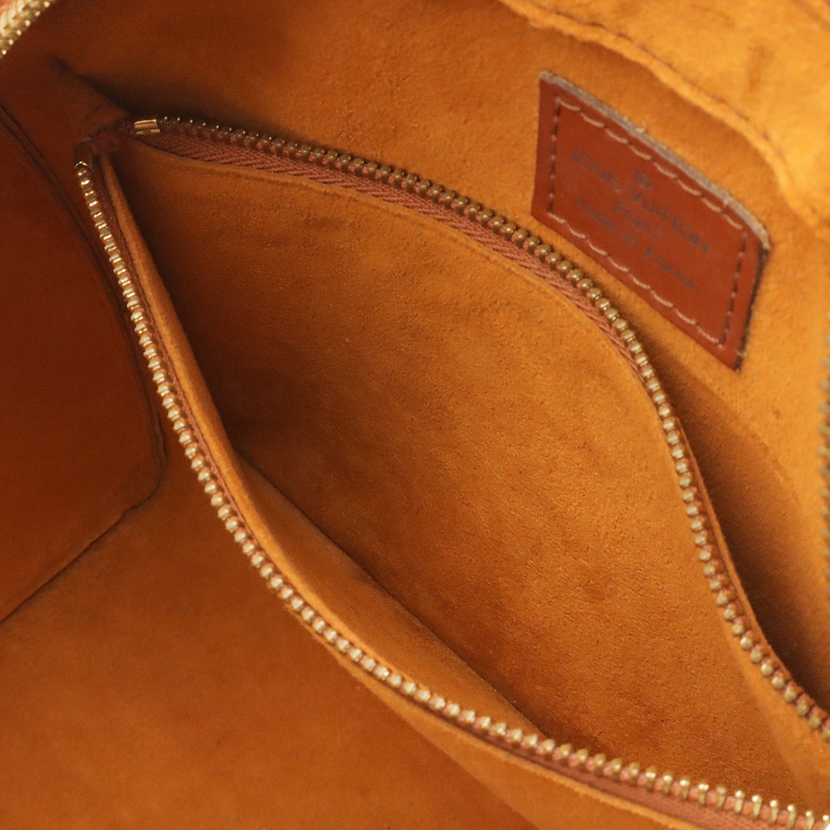 Louis Vuitton Brown Epi Leather Handbag (Pre-Owned)