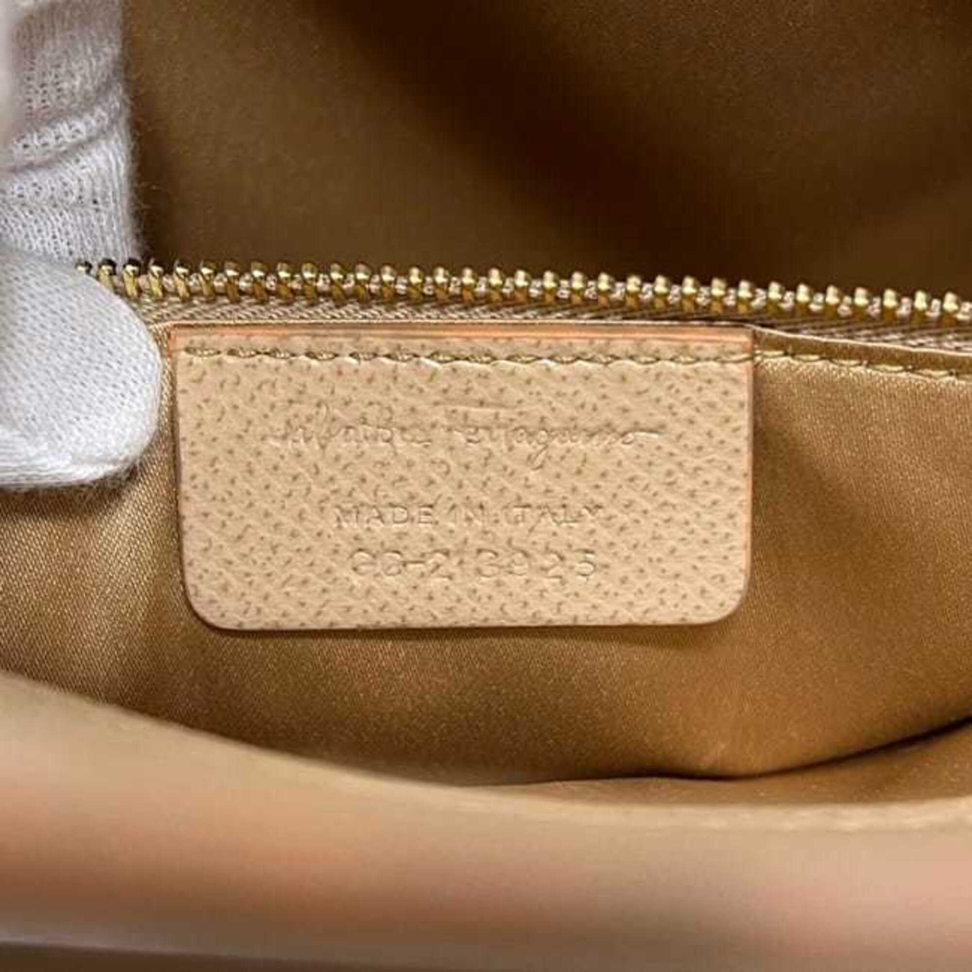 Salvatore Ferragamo Beige Leather Handbag Shoulder Bag (Pre-Owned)