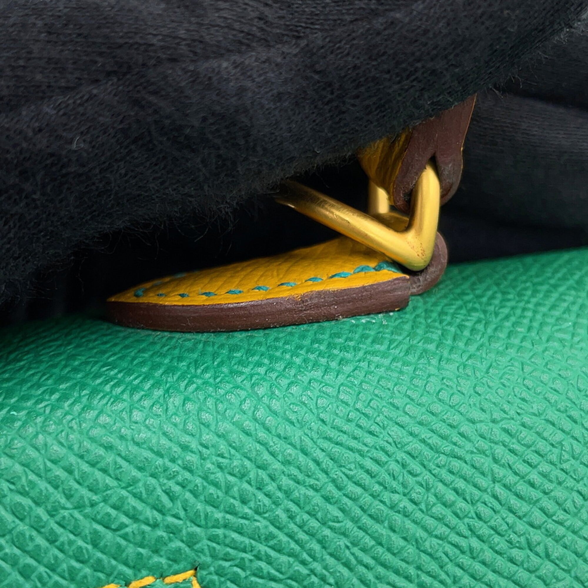 Hermes Green Yellow Epsom Leather Handbag (Pre-Owned)