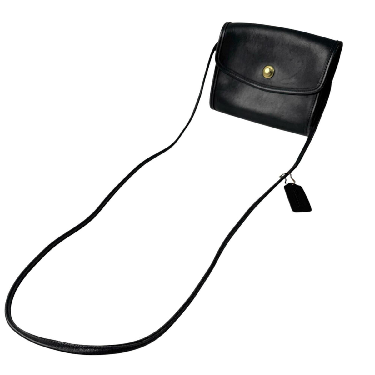 Coach Black Leather Shoulder Bag (Pre-Owned)