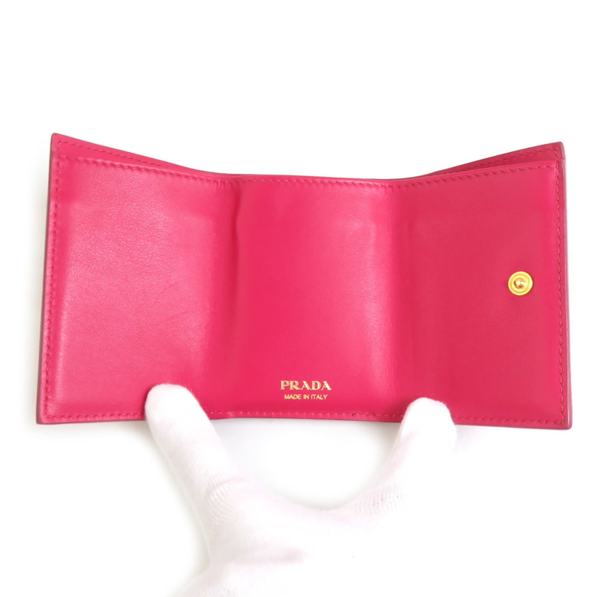 Prada Pink Leather Wallet (Tri-Fold) (Pre-Owned)