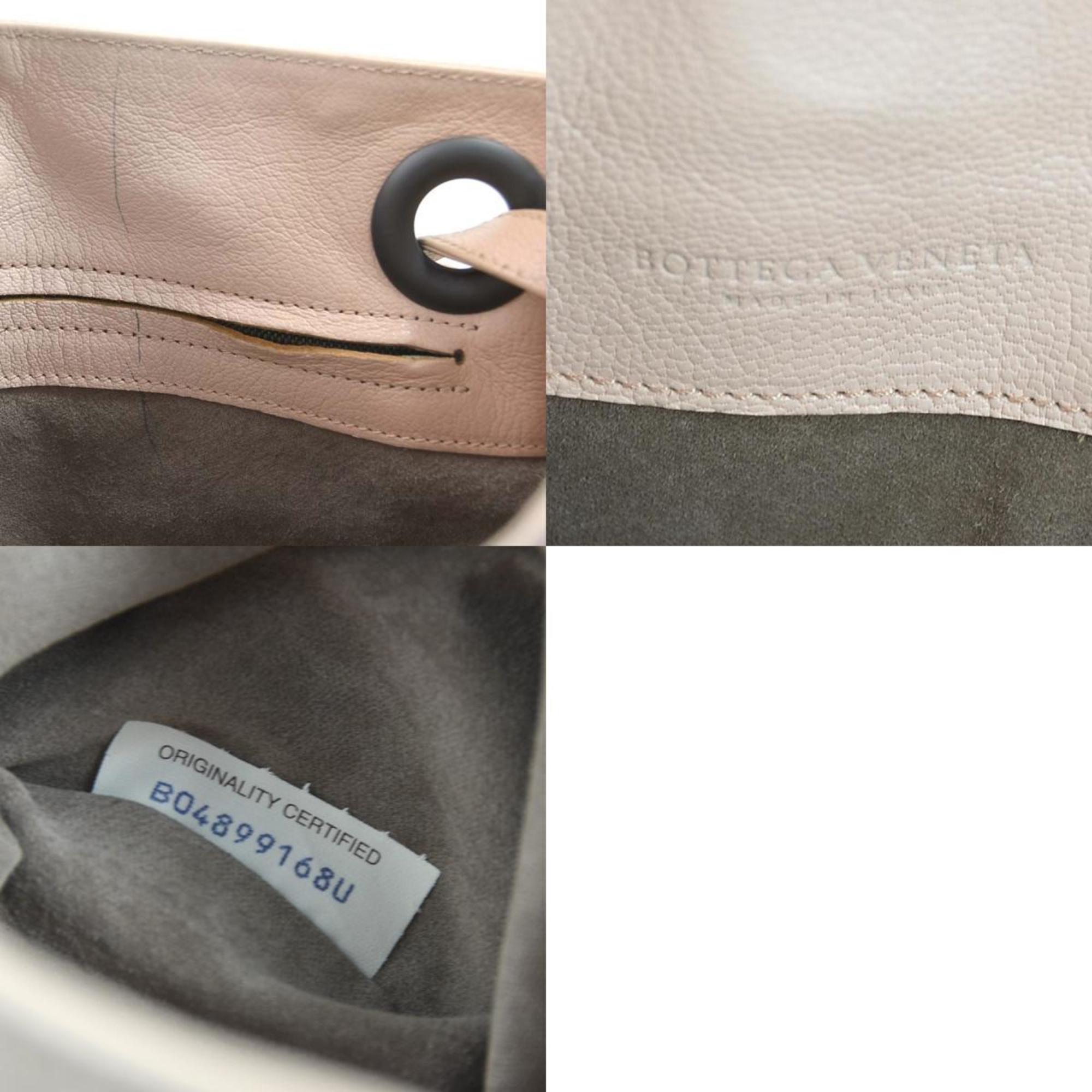 Bottega Veneta Pink Beige Leather Handbag (Pre-Owned)