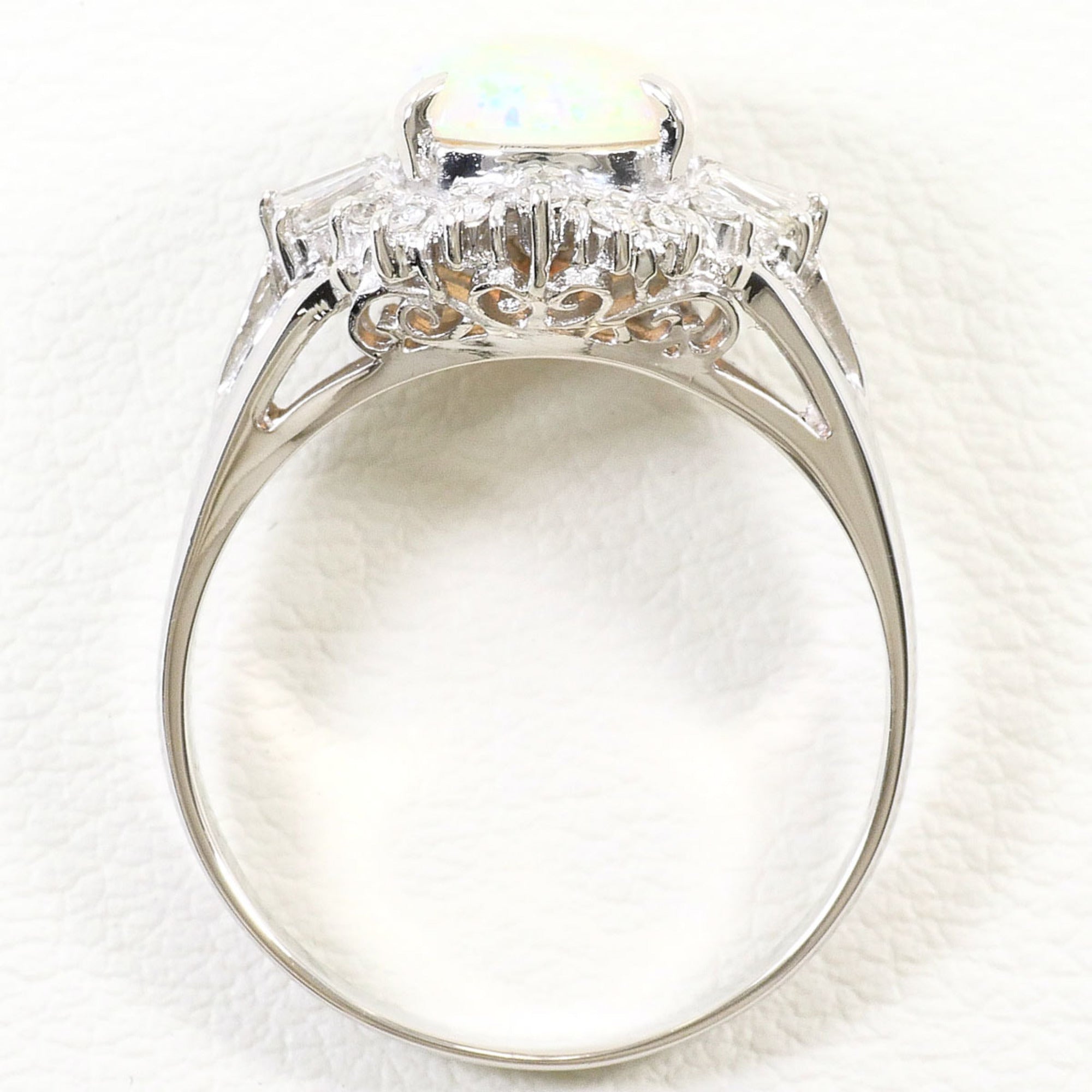 Unbranded Platinum Platinum 900 Band Ring (Pre-Owned)