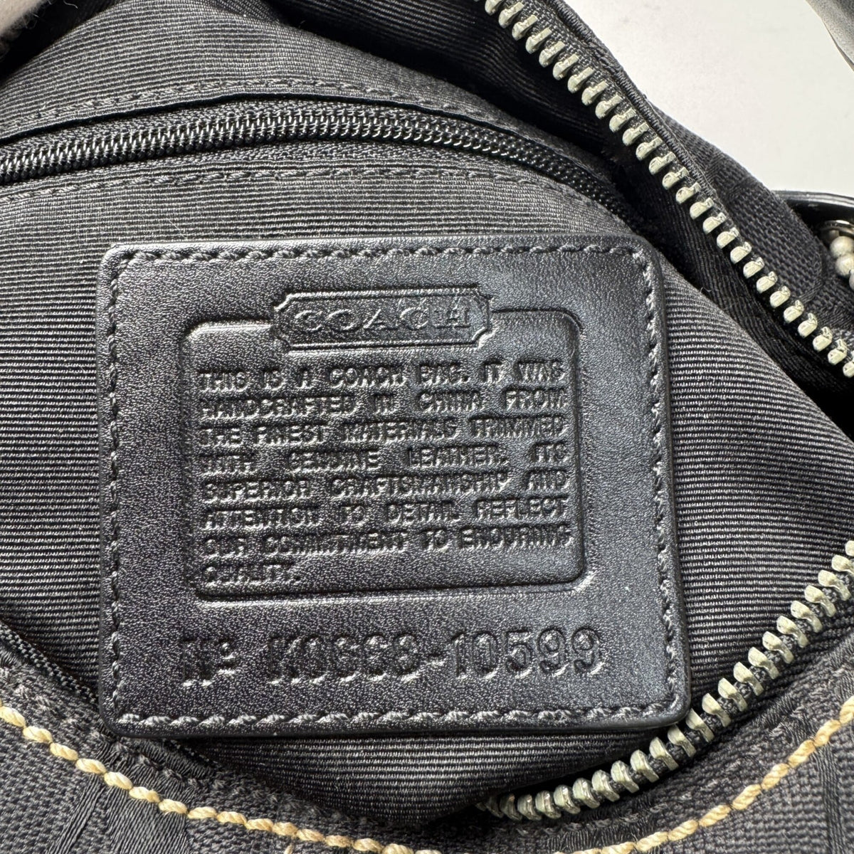 Coach Black Canvas Handbag Shoulder Bag (Pre-Owned)