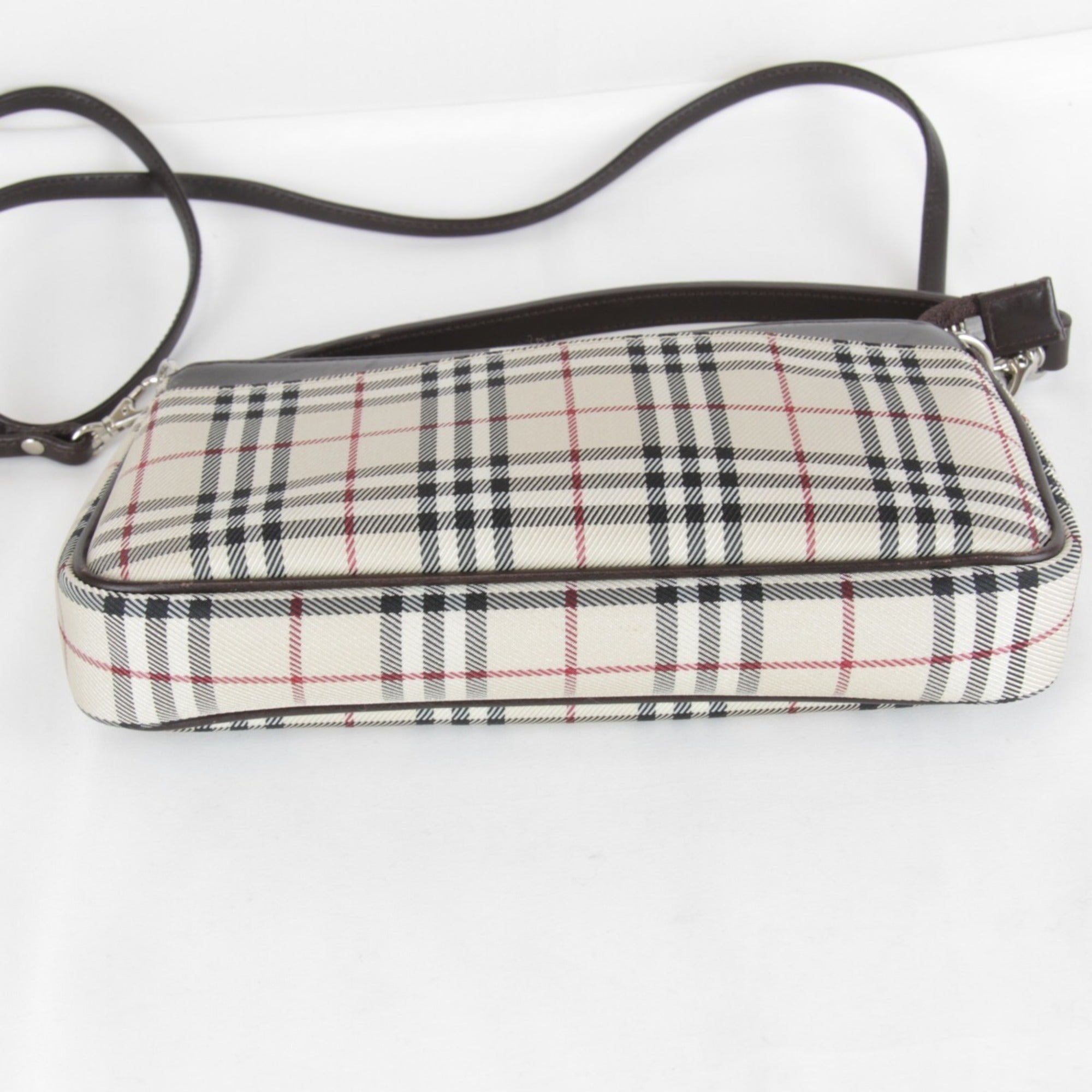 Burberry Beige Canvas Shoulder Bag (Pre-Owned)