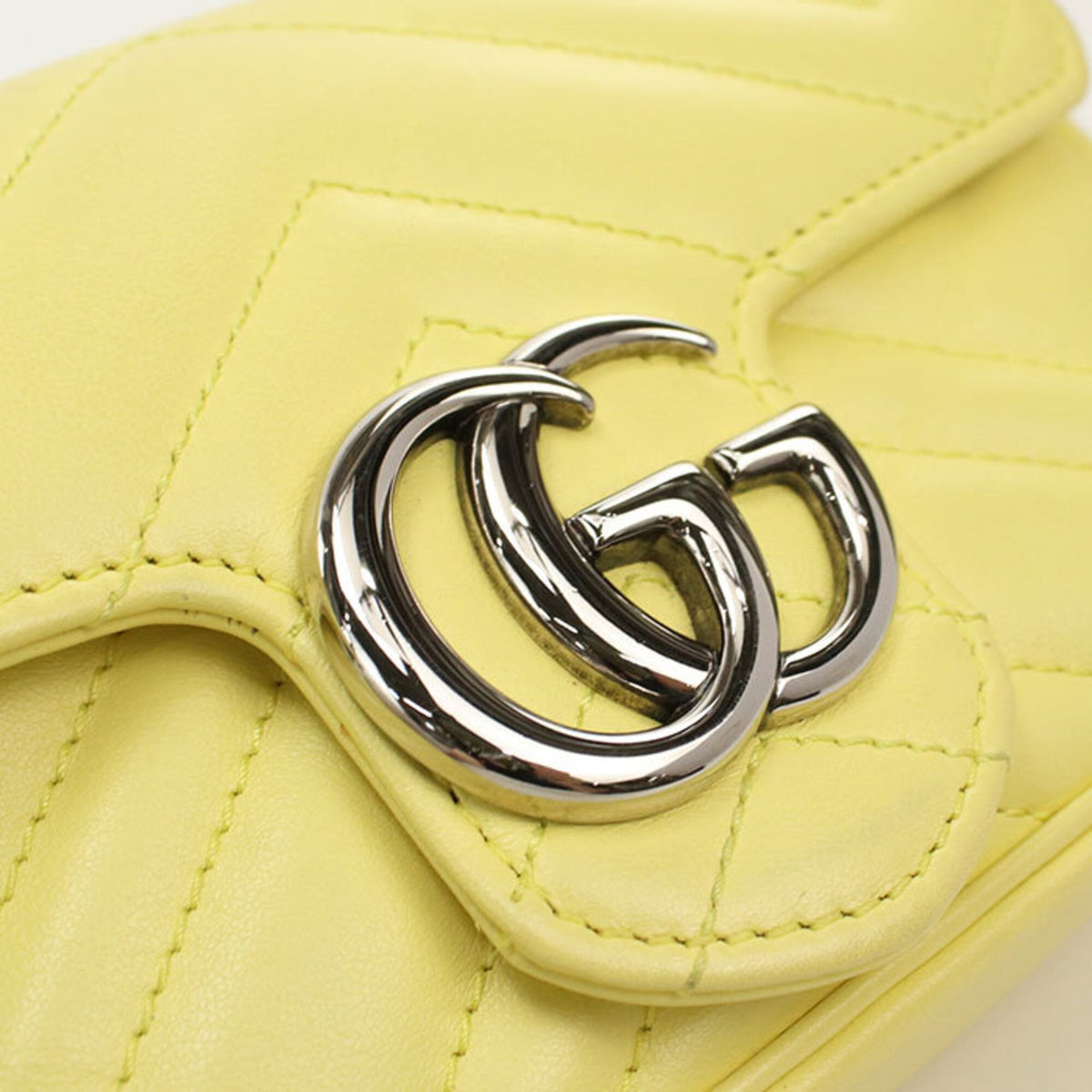 Gucci Yellow Leather Shoulder Bag (Pre-Owned)